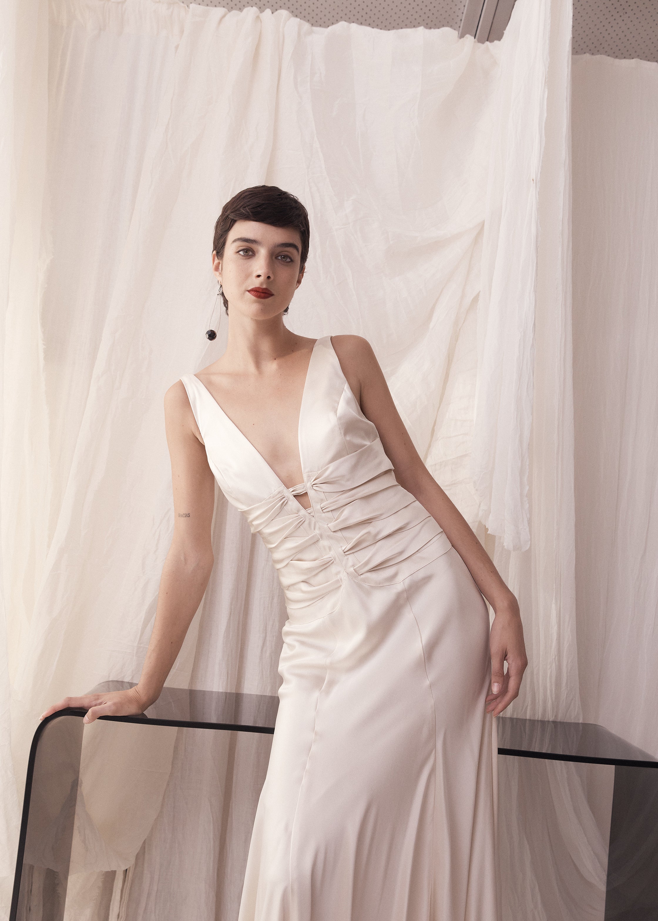 90s Oyster Liquid Silk Plunge Neck Gown w/ 'Ribcage' Ribbons & Train