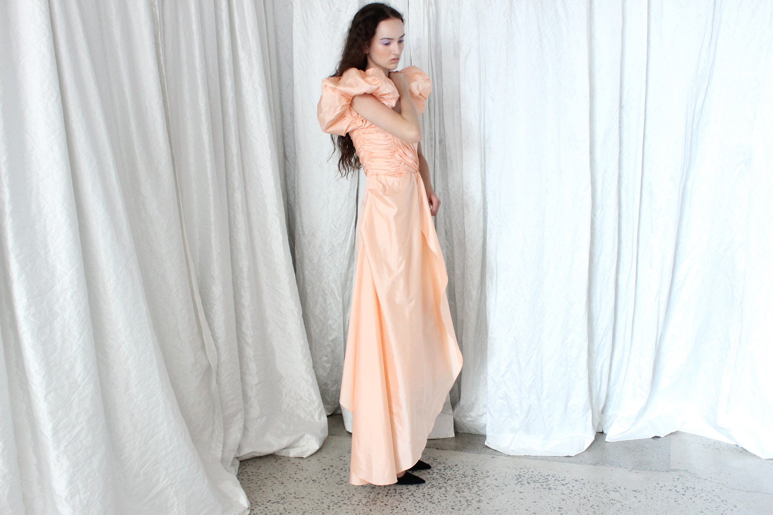 1980s Rocha Vibe Peach Puff Taffeta Gown