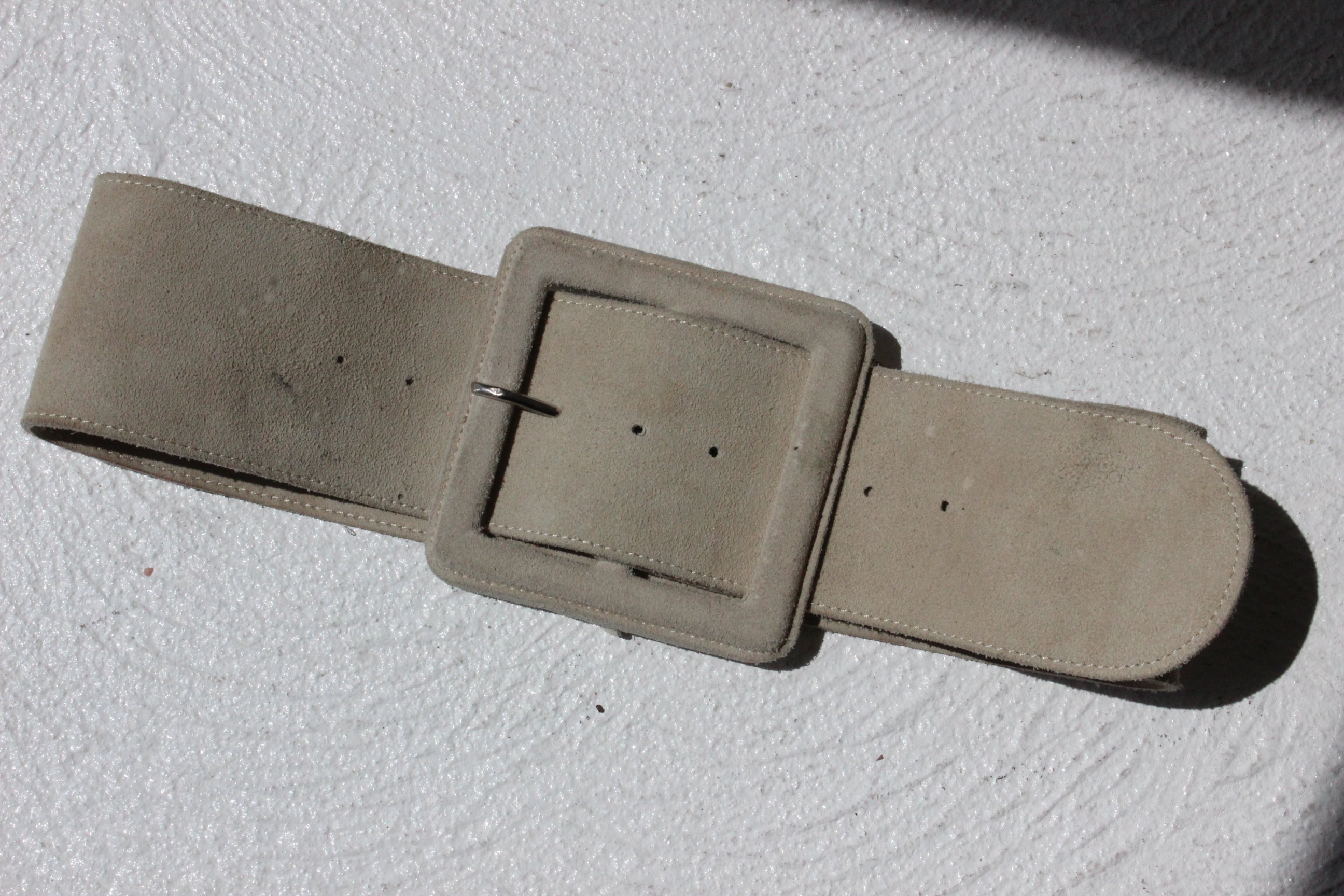 FRENCH COLLECTION 80s Beige Suede Belt w/ Oversized Buckle