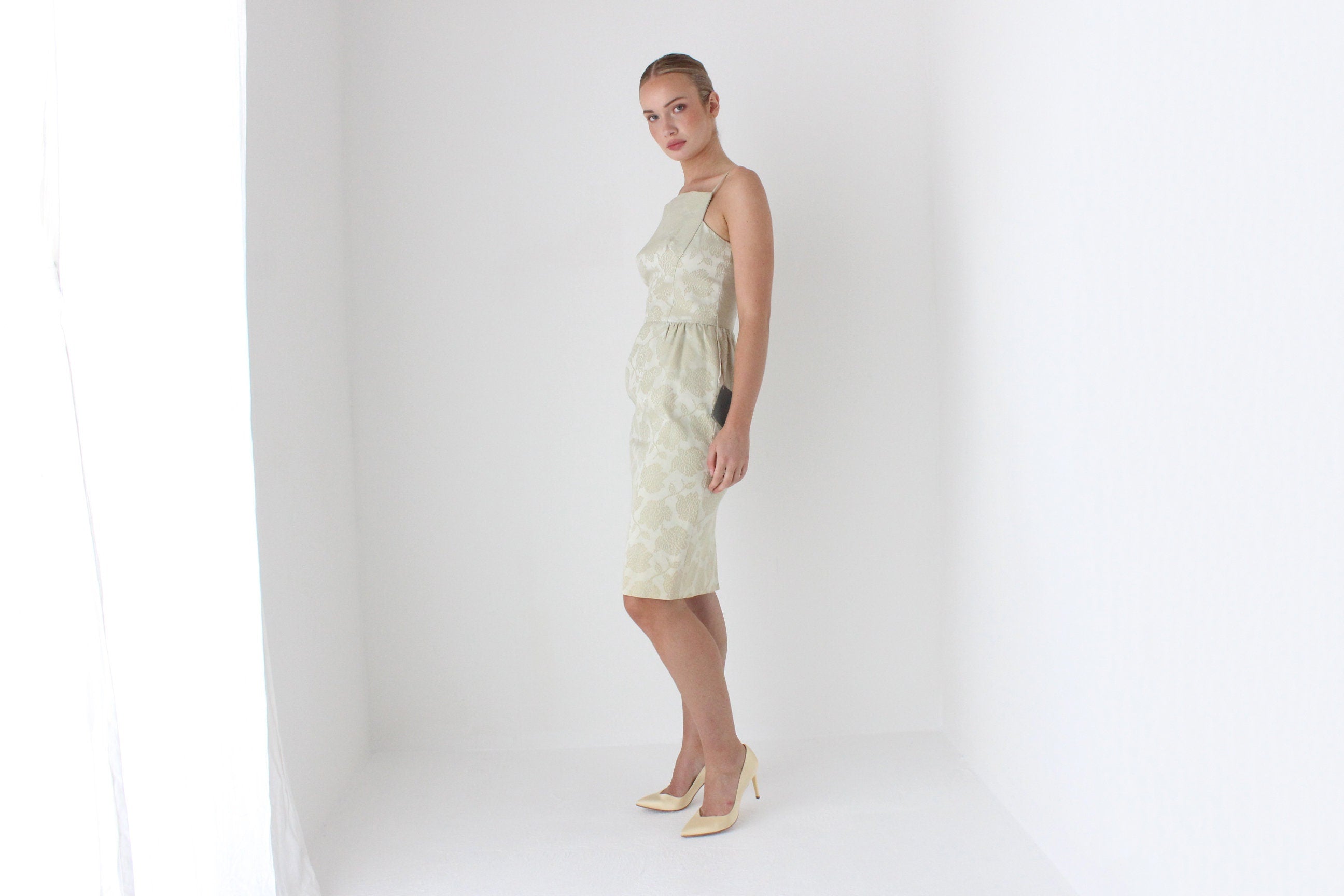 1960s Elegant Jacquard Neutral Fitted Cocktail Dress