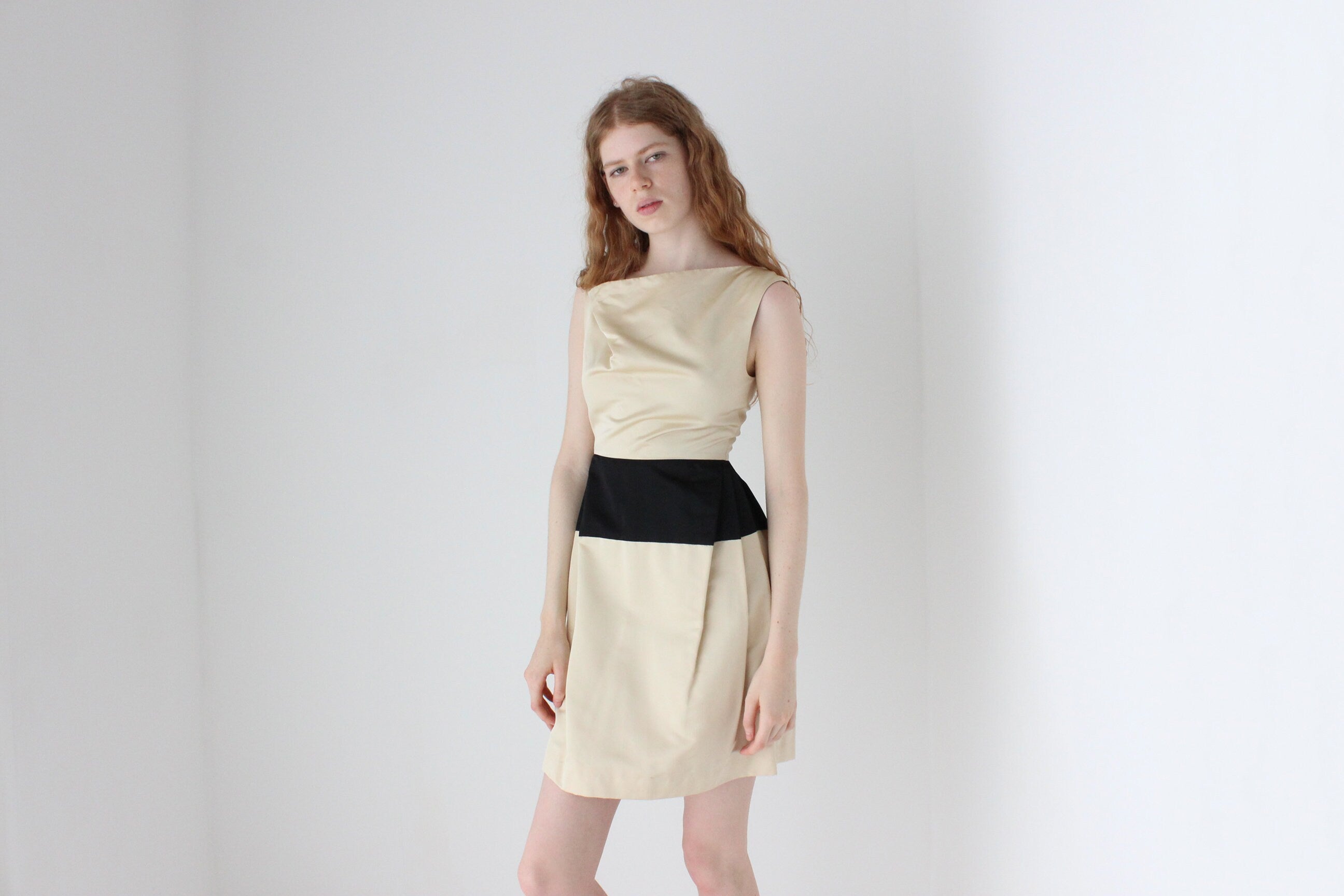 2000s Gary Graham Bespoke Silk Sculptural Mini Dress
