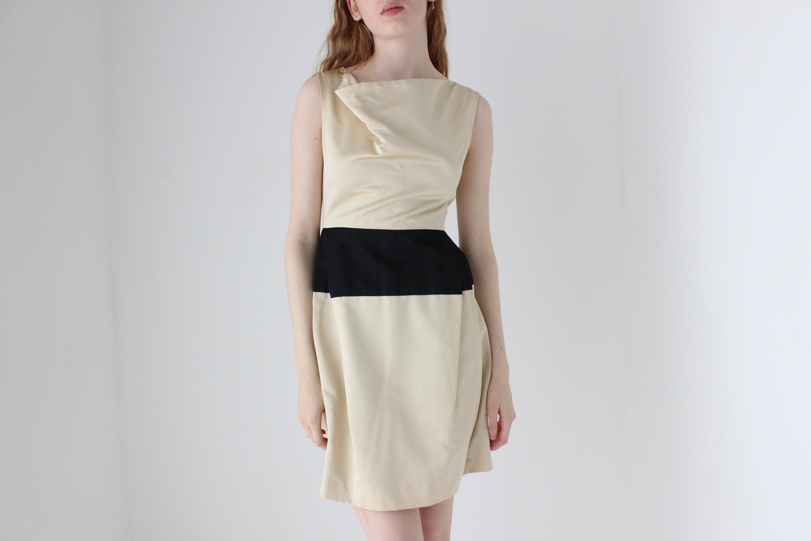 2000s Gary Graham Bespoke Silk Sculptural Mini Dress