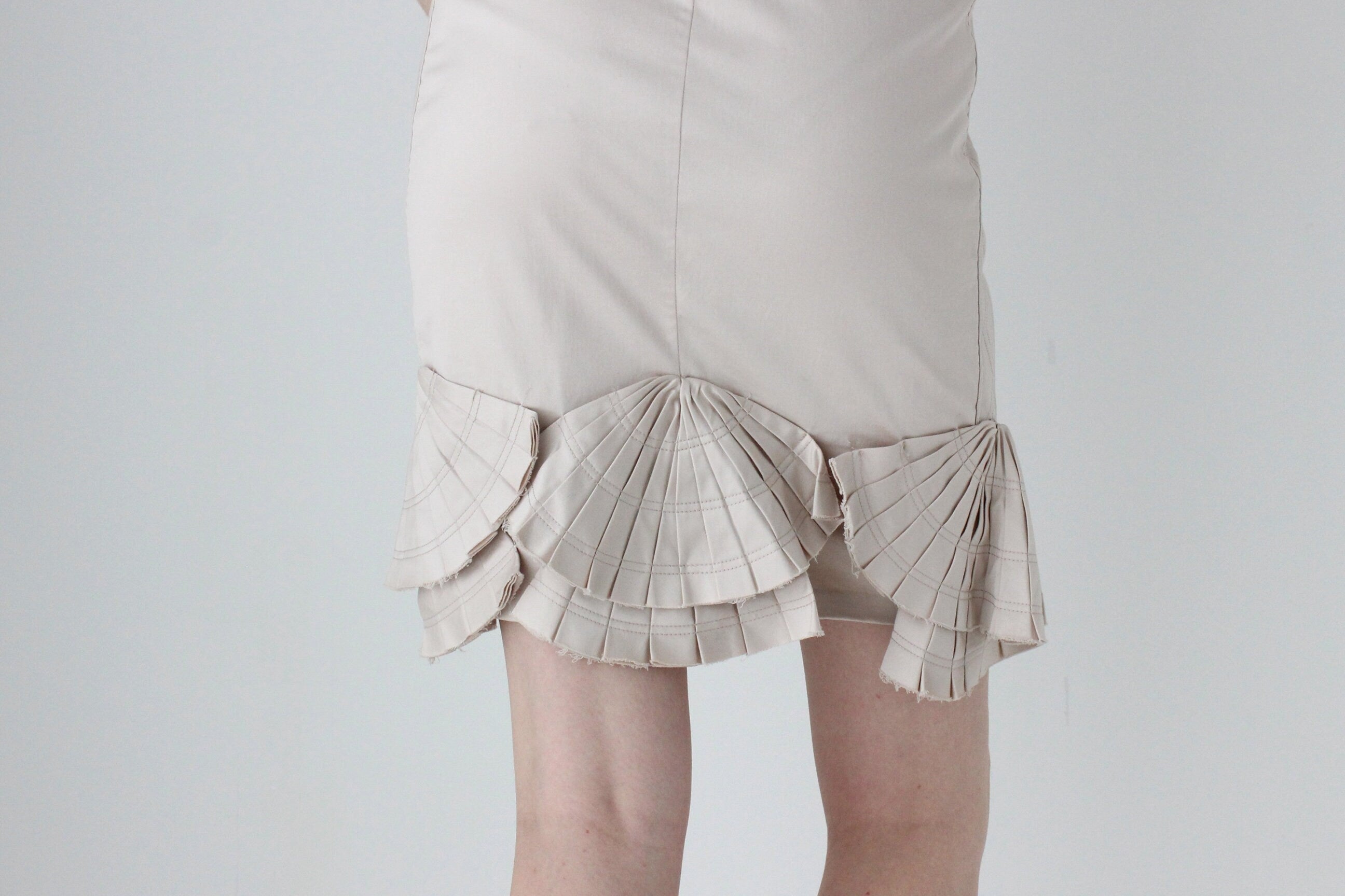 GUCCI By Tom Ford Sexiest Pale Pink Cocktail Dress w/ Fan Bustle