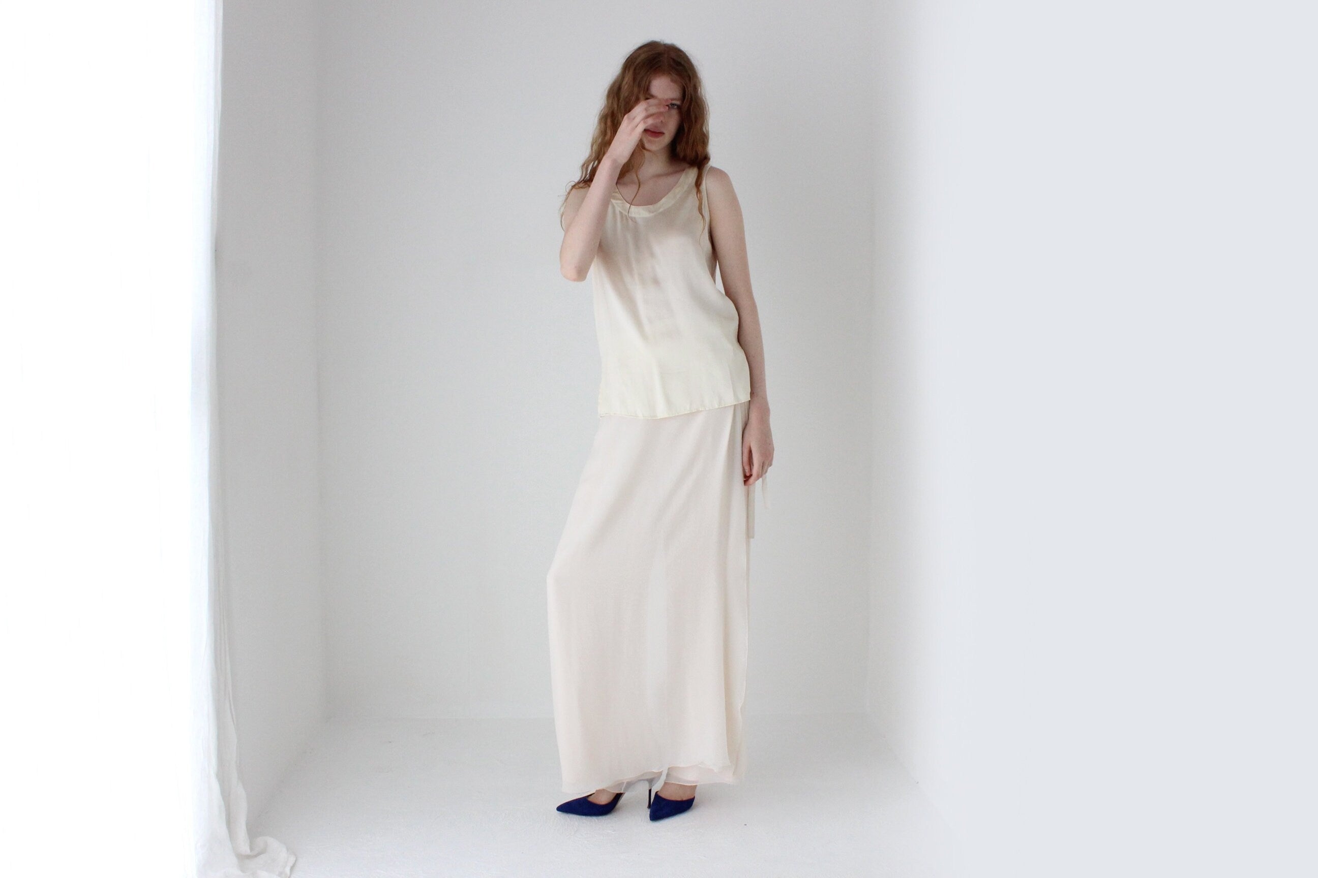 90s Pure Silk Sleeveless Tank Top in Ivory Satin