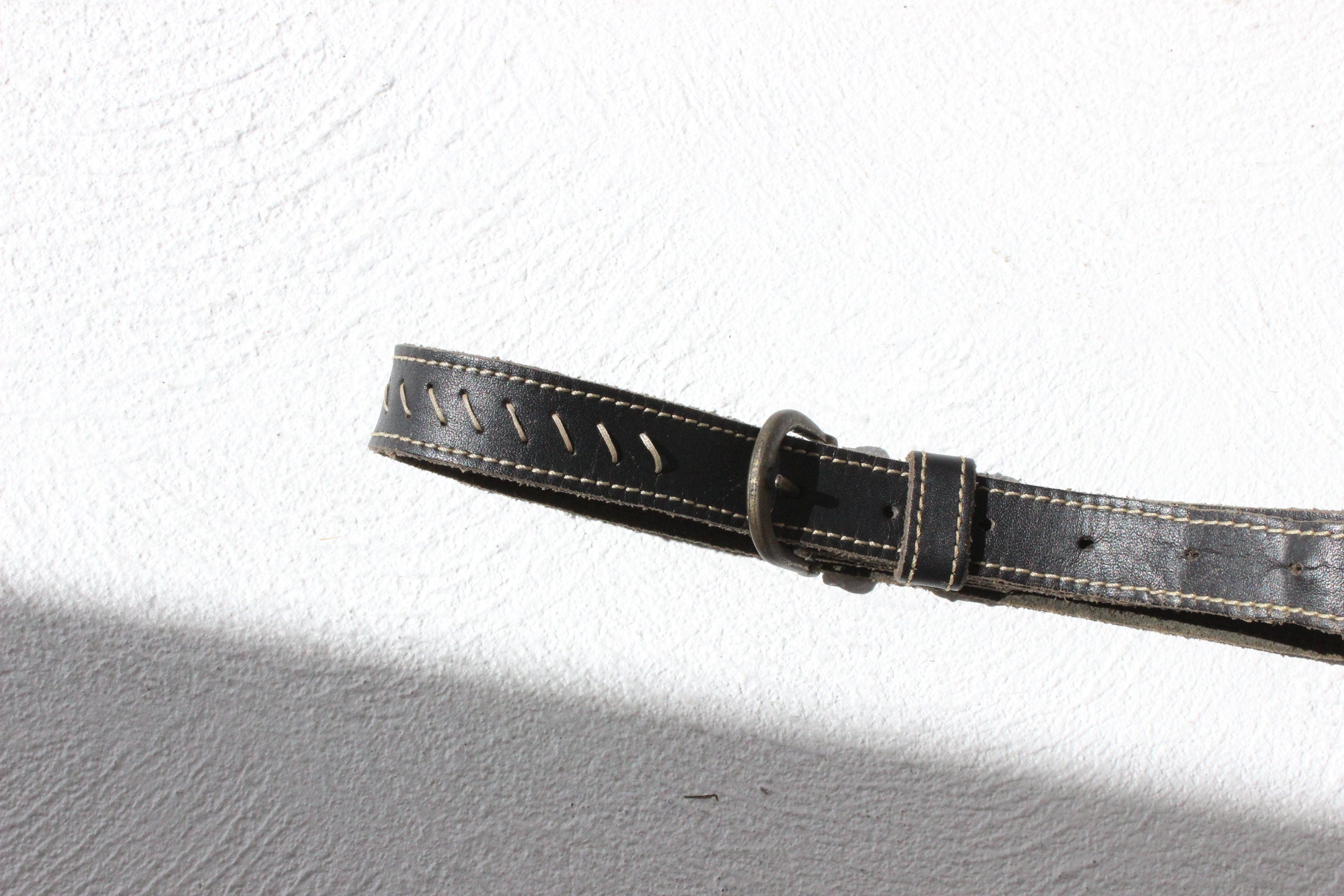 90s Black Leather Belt with Contrast 'Whipstitch' Detailing