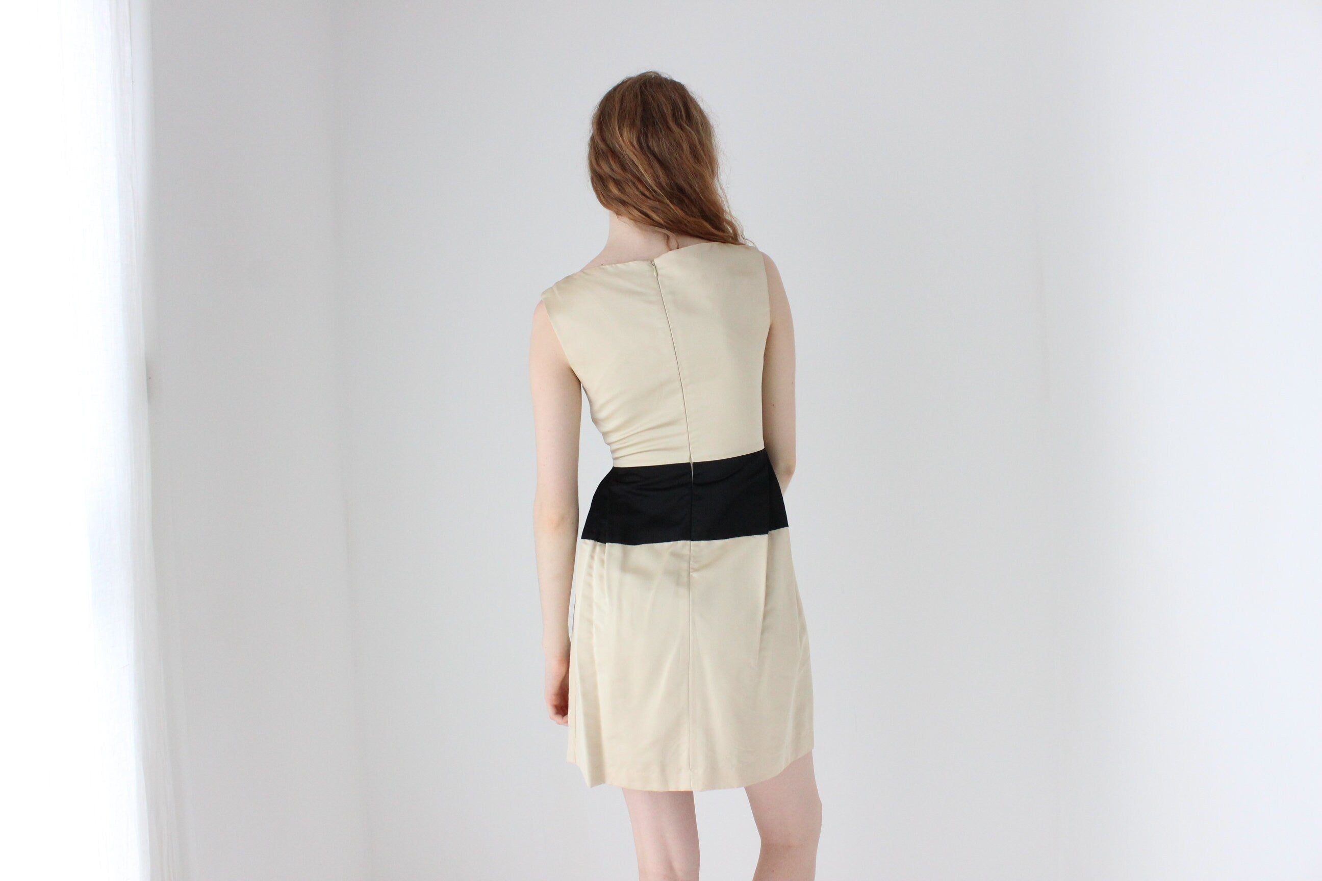 2000s Gary Graham Bespoke Silk Sculptural Mini Dress