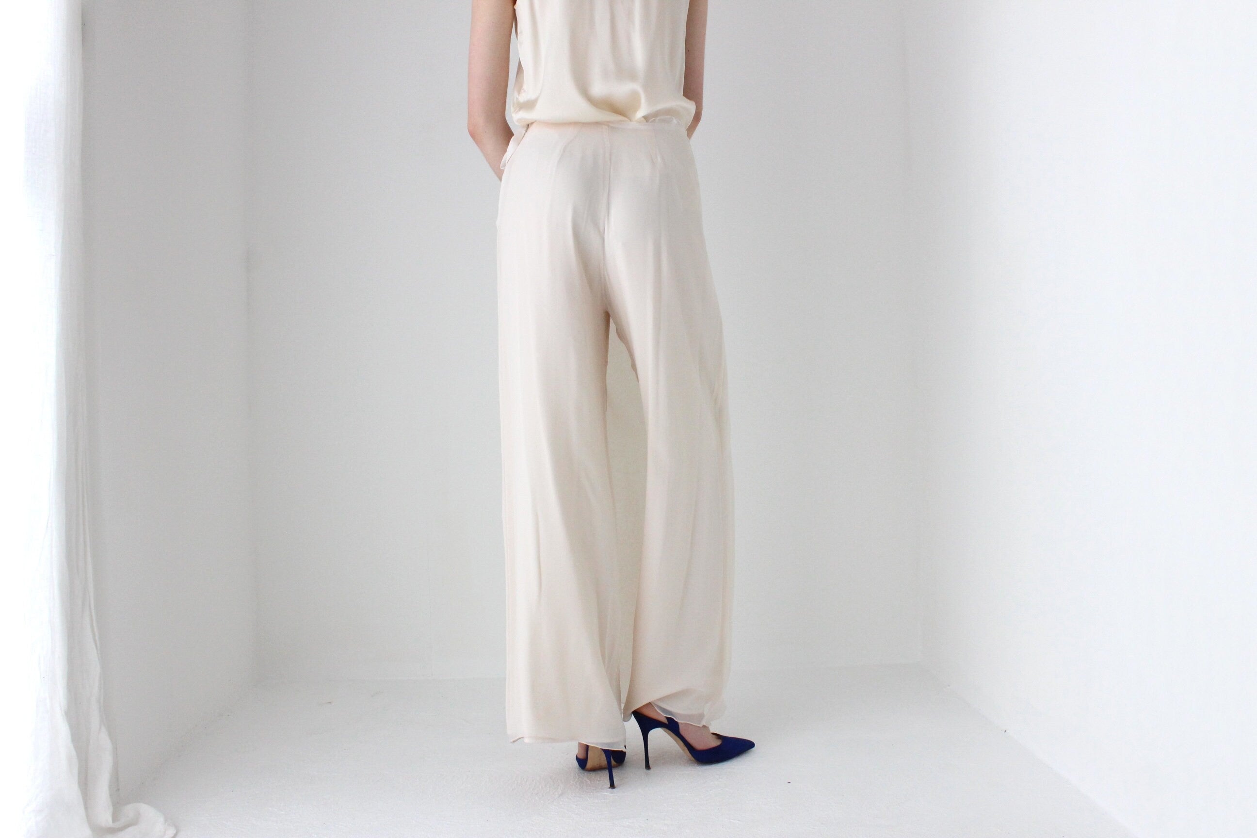 1990s St John Layered Silk Minimal High Waist Floaty Loose Wide Leg Bridal Pants
