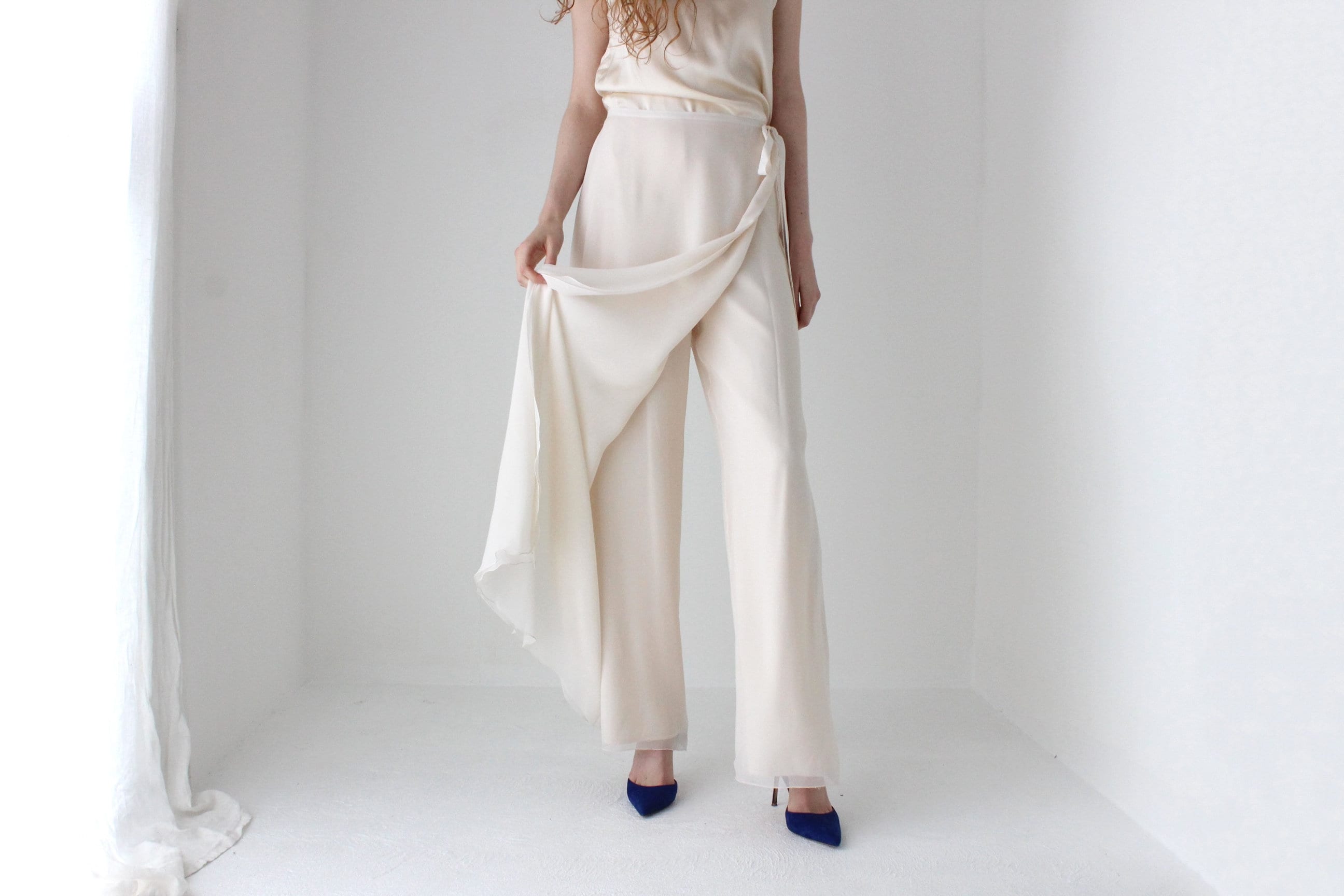 1990s St John Layered Silk Minimal High Waist Floaty Loose Wide Leg Bridal Pants