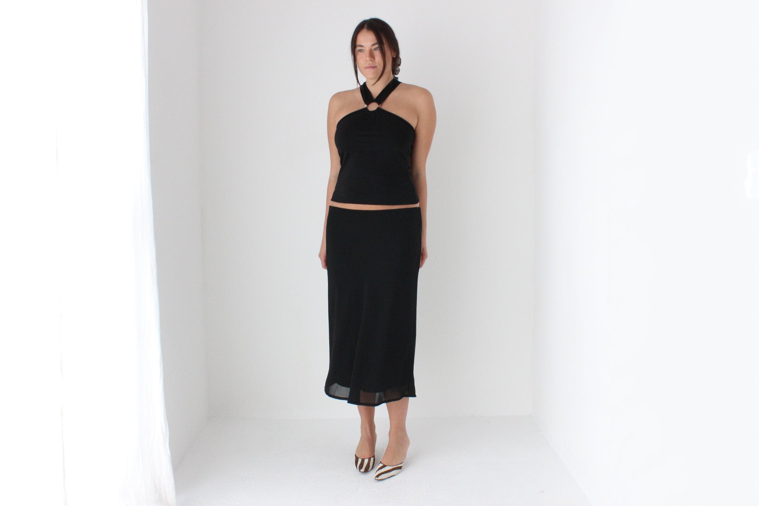 90s Minimal Layered Mesh Slip On Knee Length Skirt