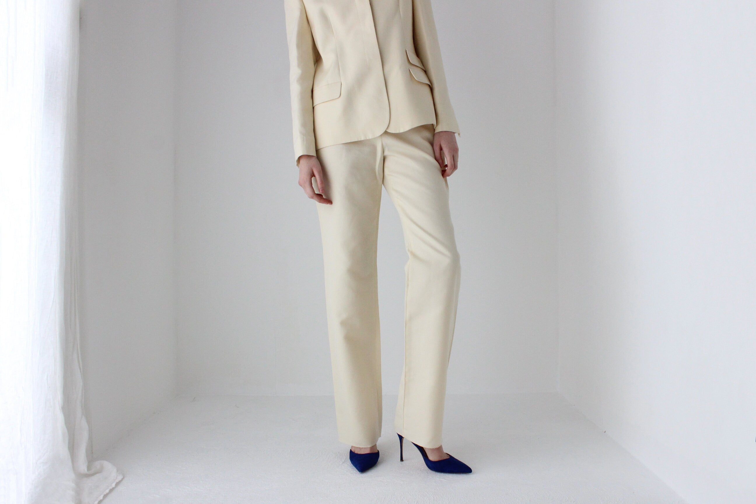 1999 Gianni Versace Couture Cream Cotton Bridal Pant Suit