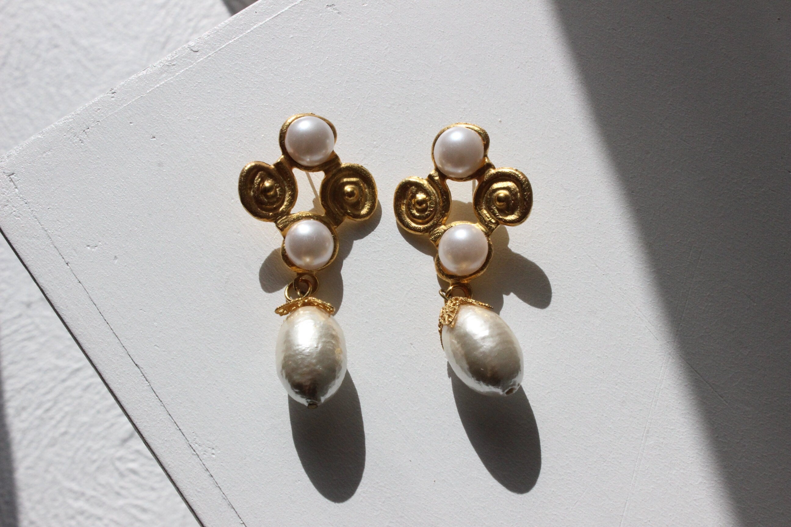 80s Baroque Gold & Pearl Rustic Cross Droplet Earrings