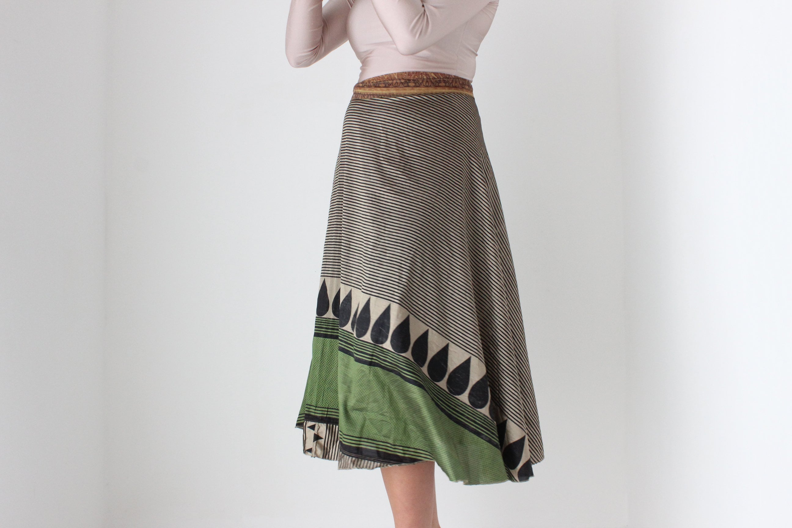 2000s Wearable Art Tie Up Free Size Wrap Skirt