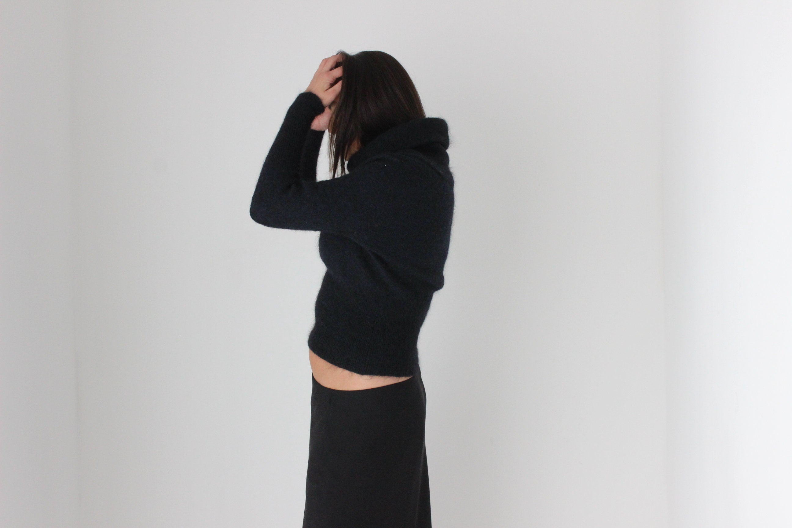 Gorgeous 90s Mohair & Wool Knit Navy Sweater