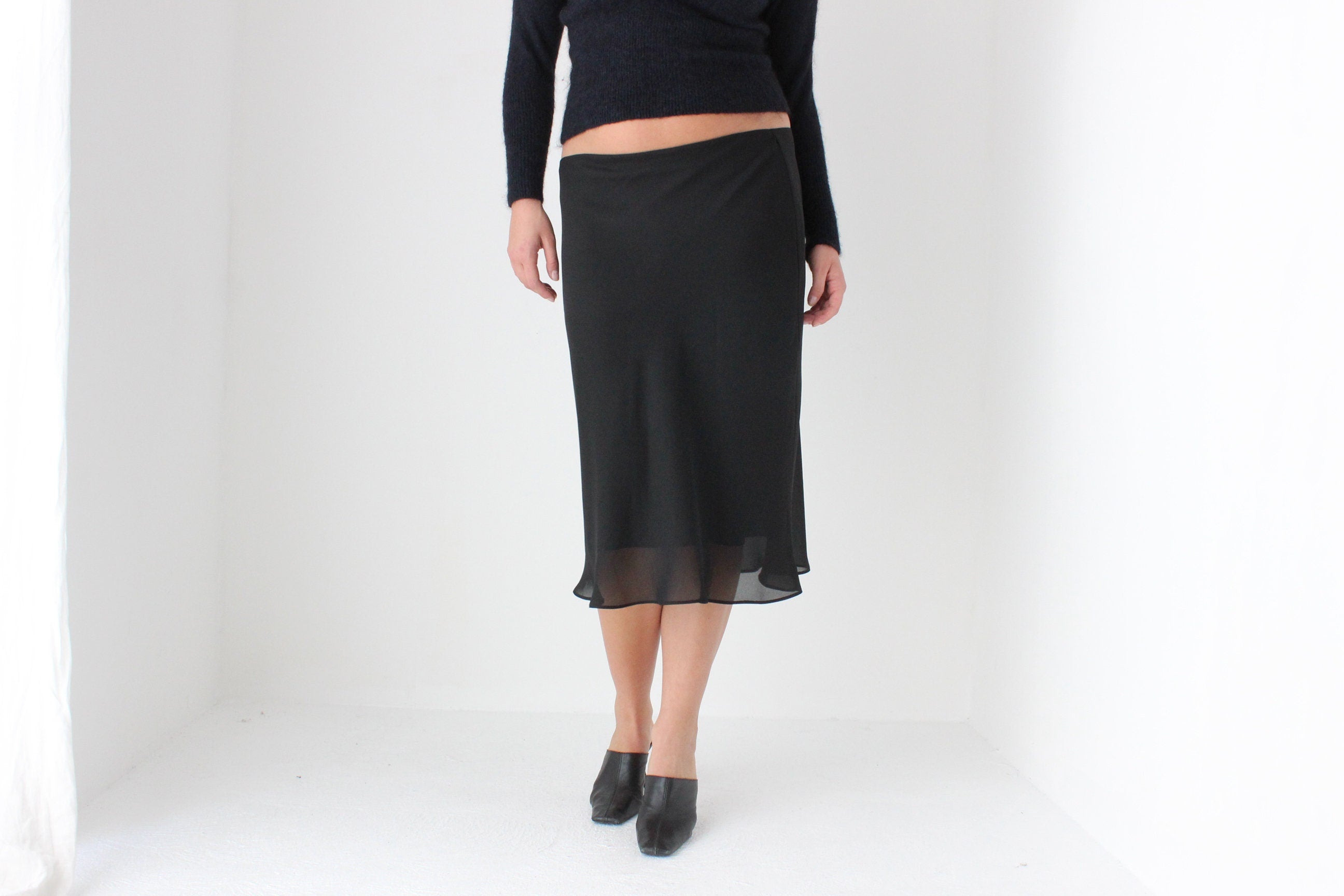 90s Layered Mesh Effortless Slip On Skirt