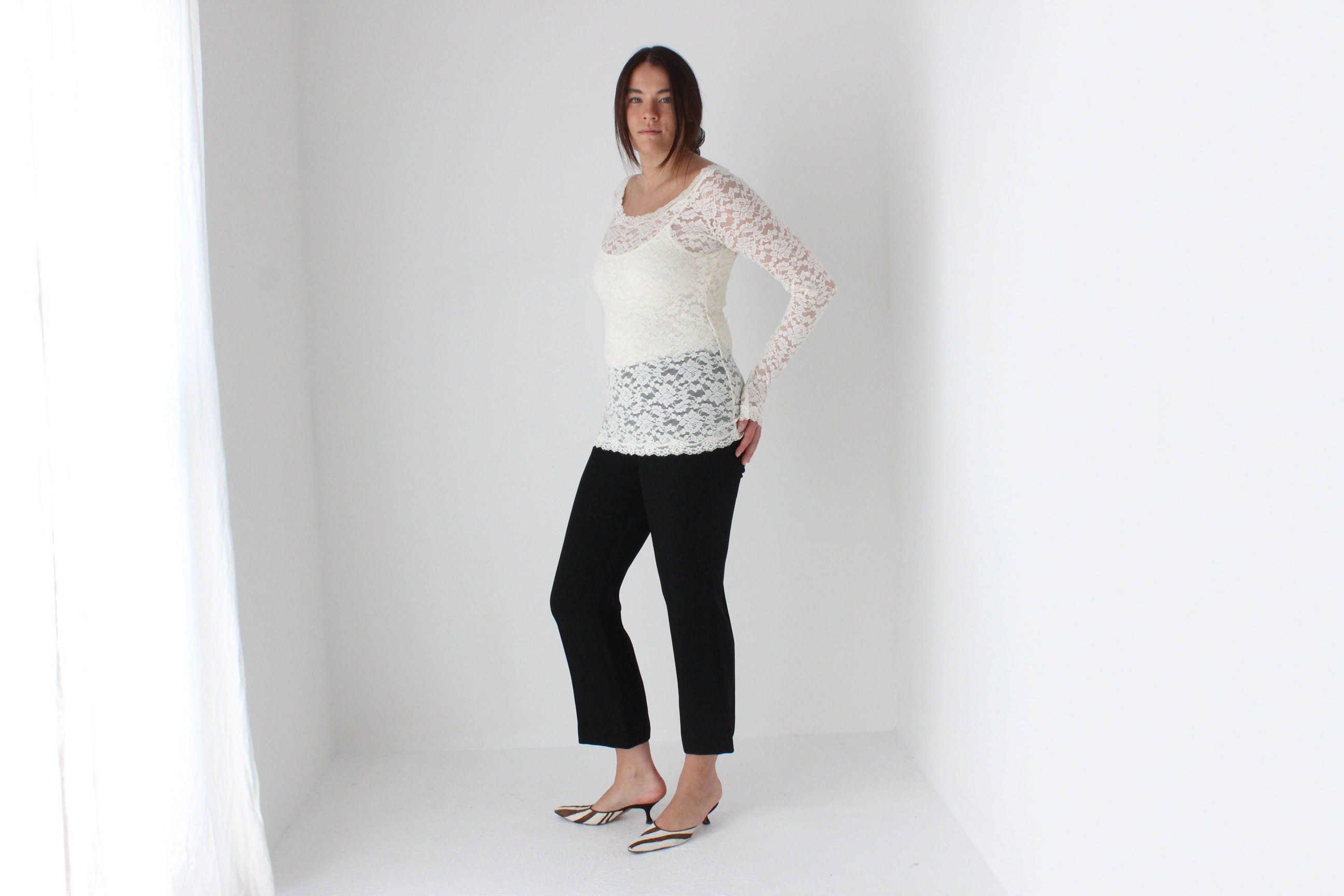 2000s Sheer Cream Lace Scoop Neck Top