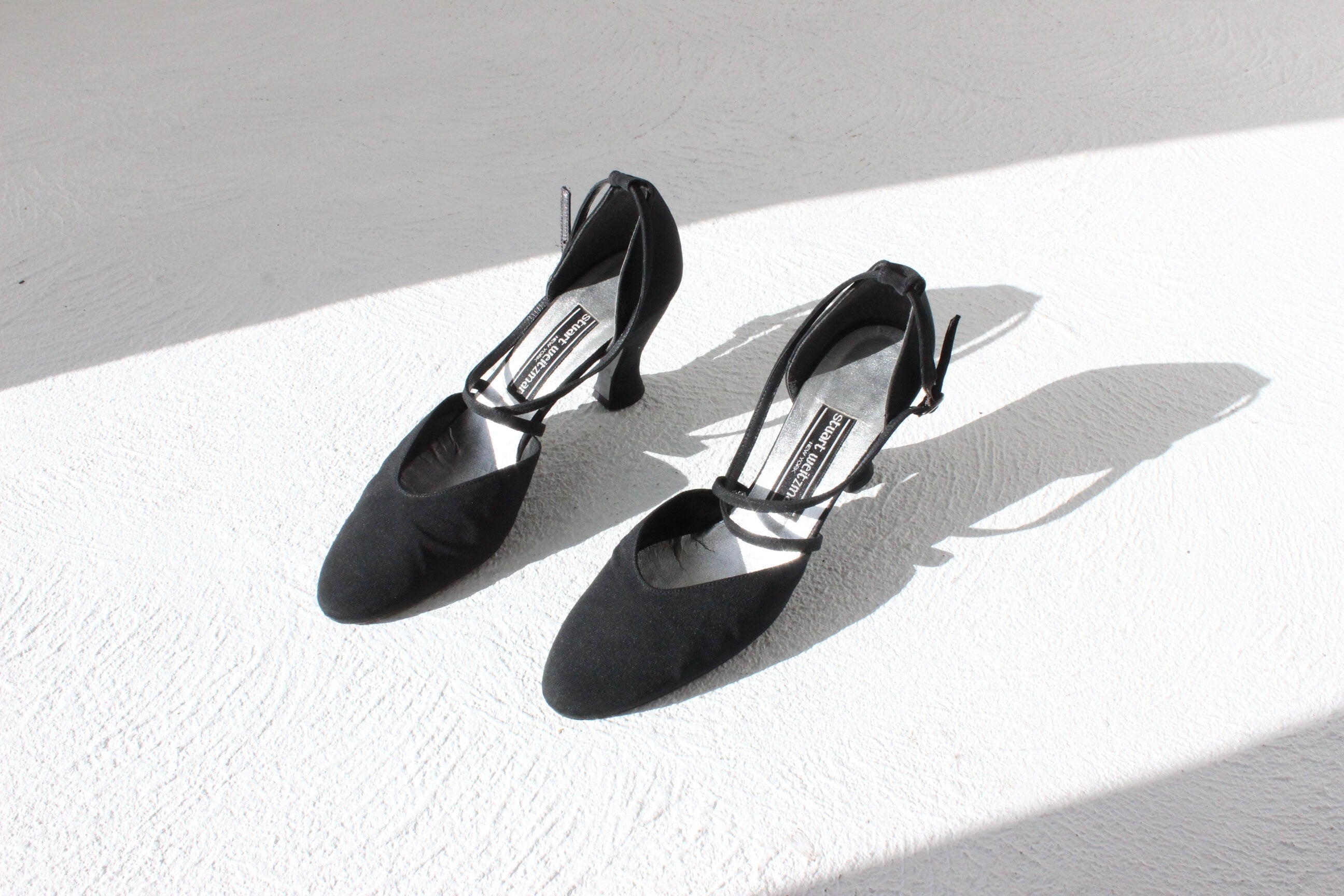 90s Stuart Weitzman Black Fabric D'Orsay Courtier Heels ~ Euro 37