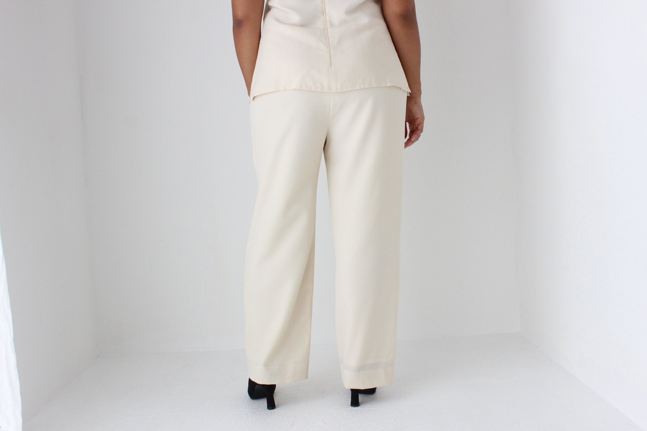 1980s Bill Blass Tailored Wide Leg Cream Wool Bridal Trousers