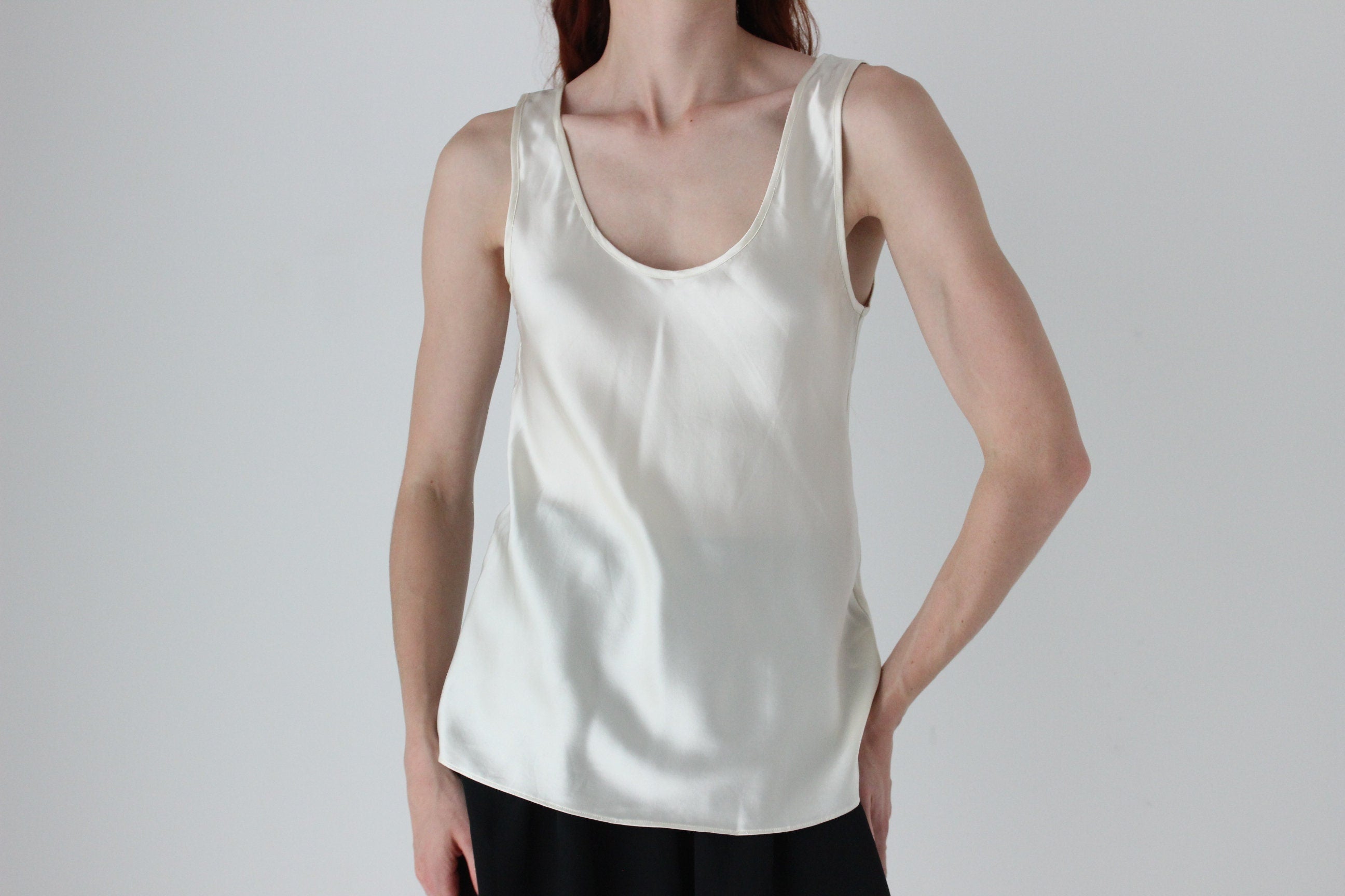 90s Cream PURE SILK Sleeveless Scoop Neck Bias Cut Top