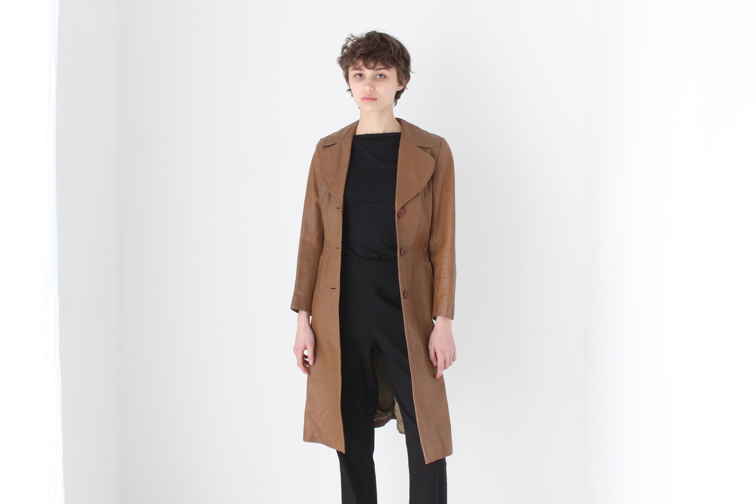 True 70s Caramel Brown Leather Button Up Coat