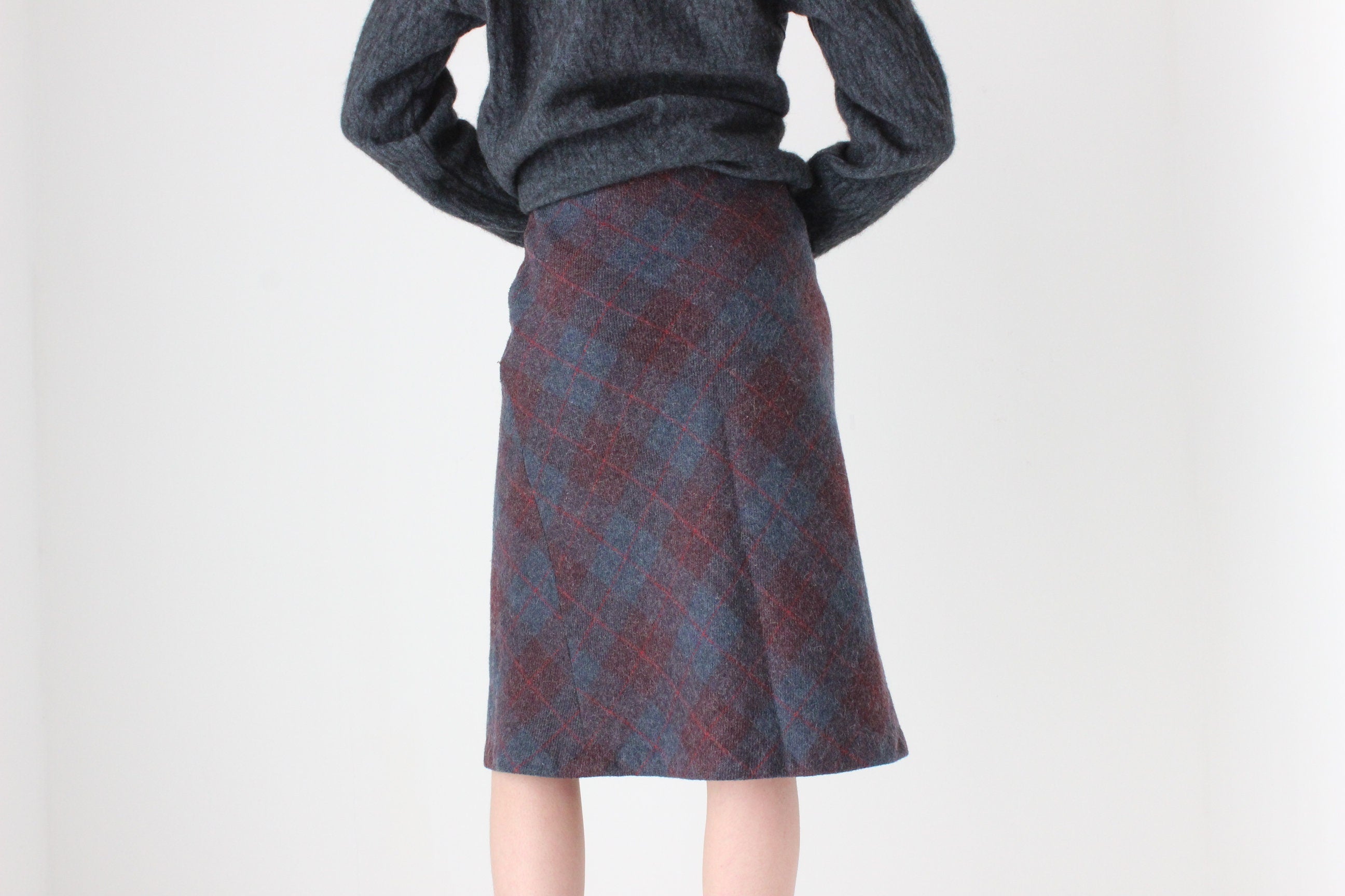 90s Subtle Tartan Wool & Mohair Knee Length Skirt