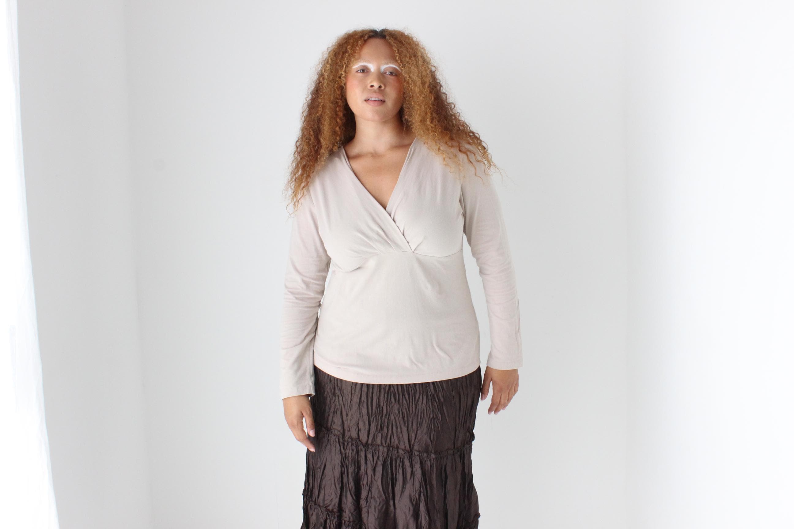 Y2K Stretch Jersey Neutral Plunge Top