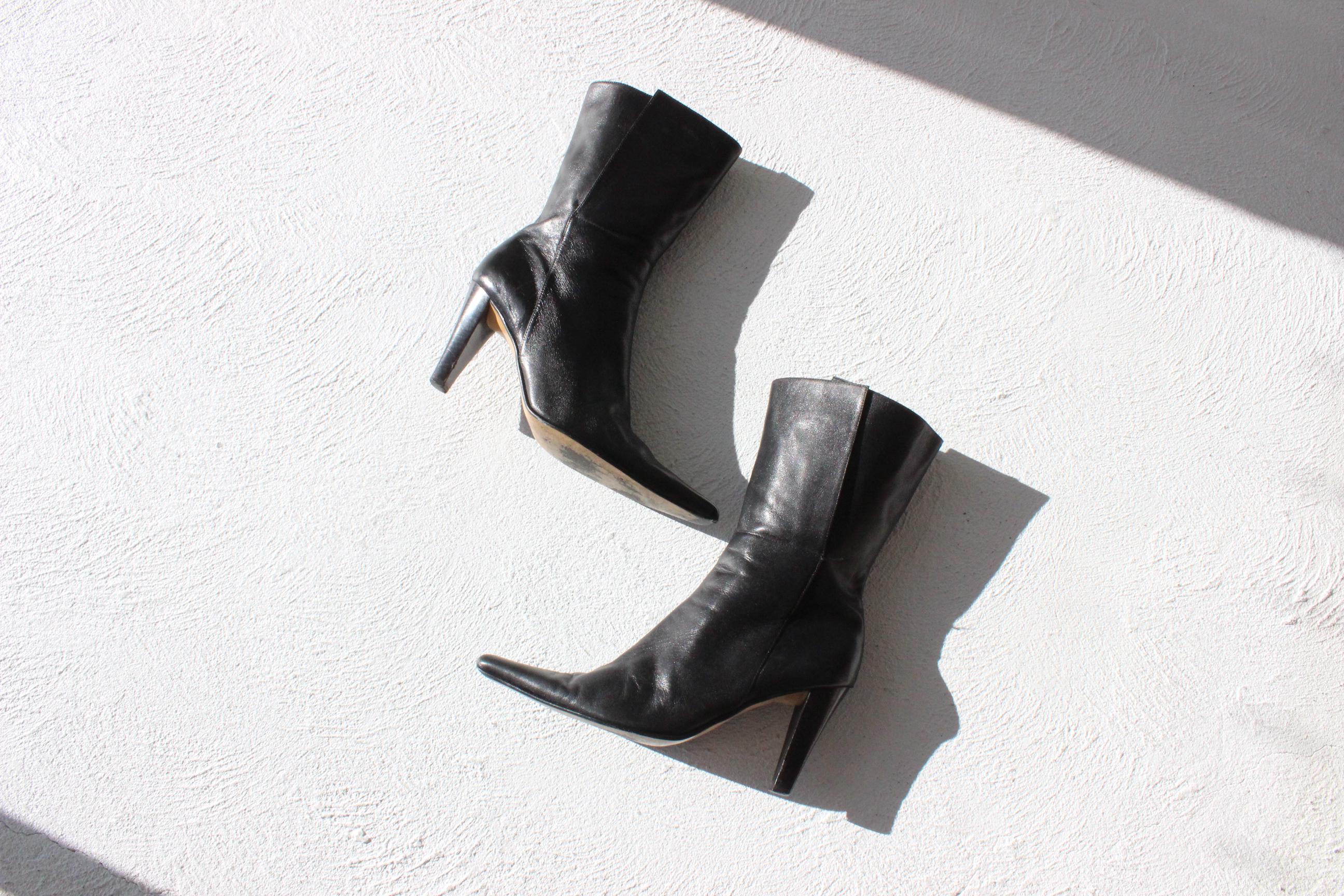 Y2K Leather Pointed Toe Boots by 'Urban Soul' ~ Euro 39
