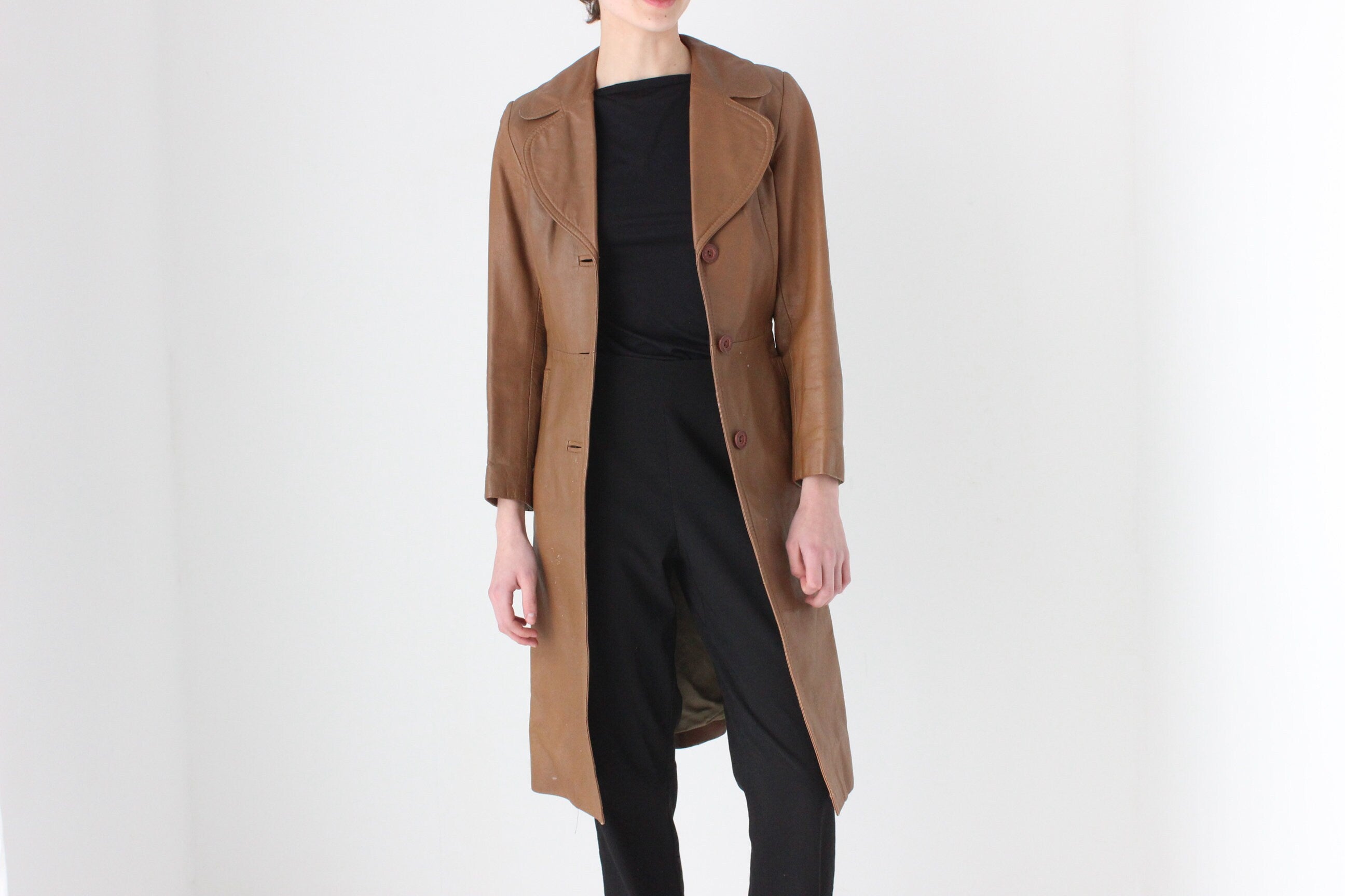 True 70s Caramel Brown Leather Button Up Coat
