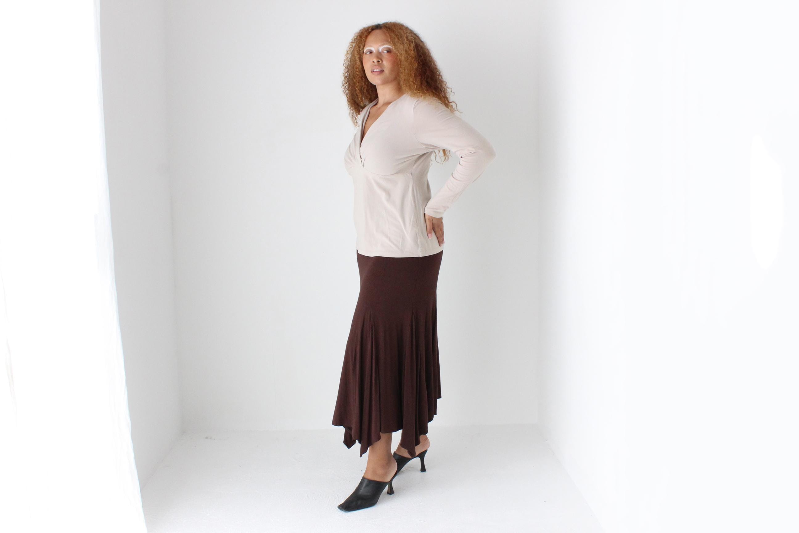 Y2K Stretch Jersey Neutral Plunge Top