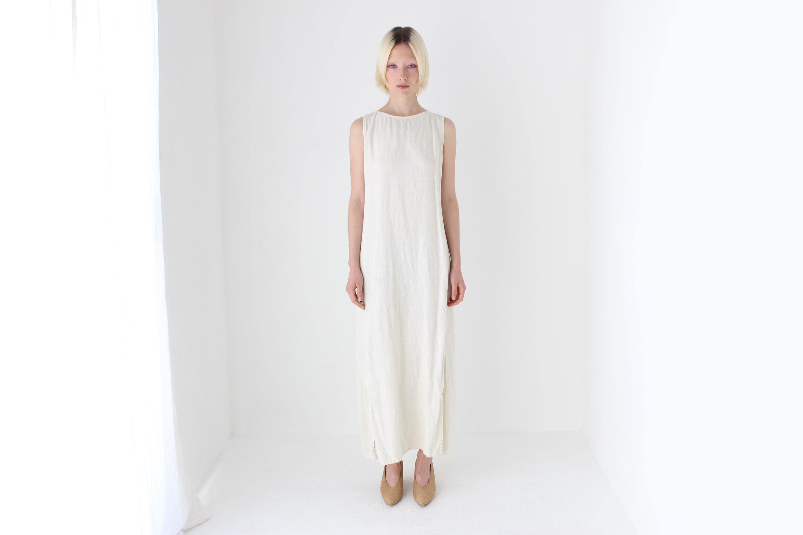 90s Soft Italian Linen Relaxed Sheath Dress