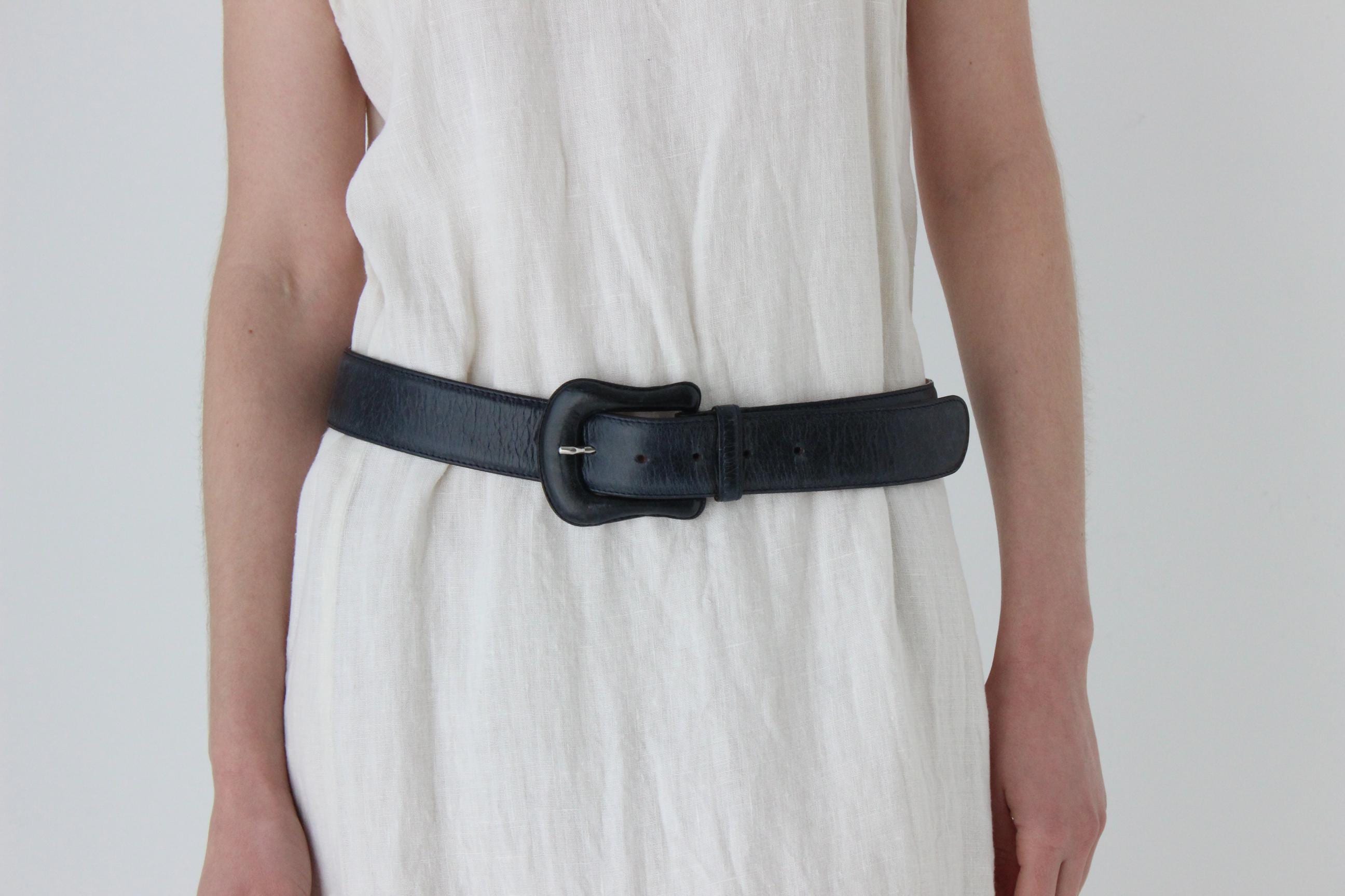 80s Italian Navy Leather Belt w/ Tonal Leather Buckle