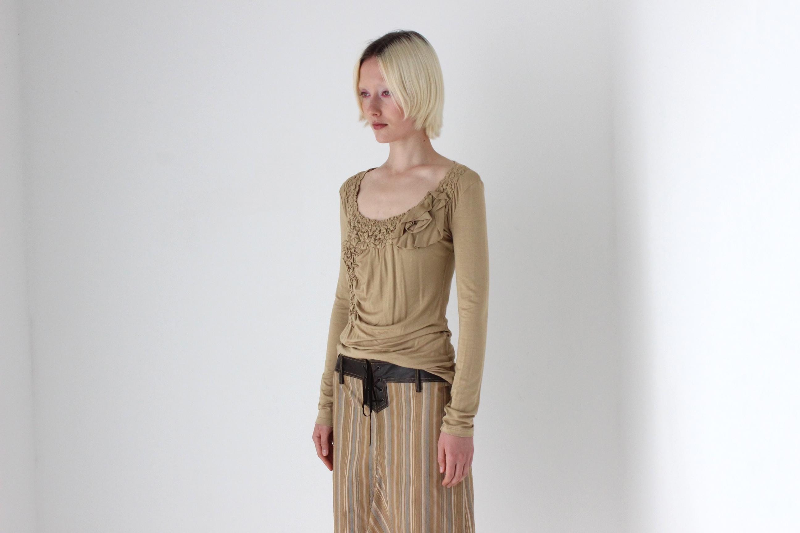Y2K Textural Smocked Jersey Top w/ 3D Rosette
