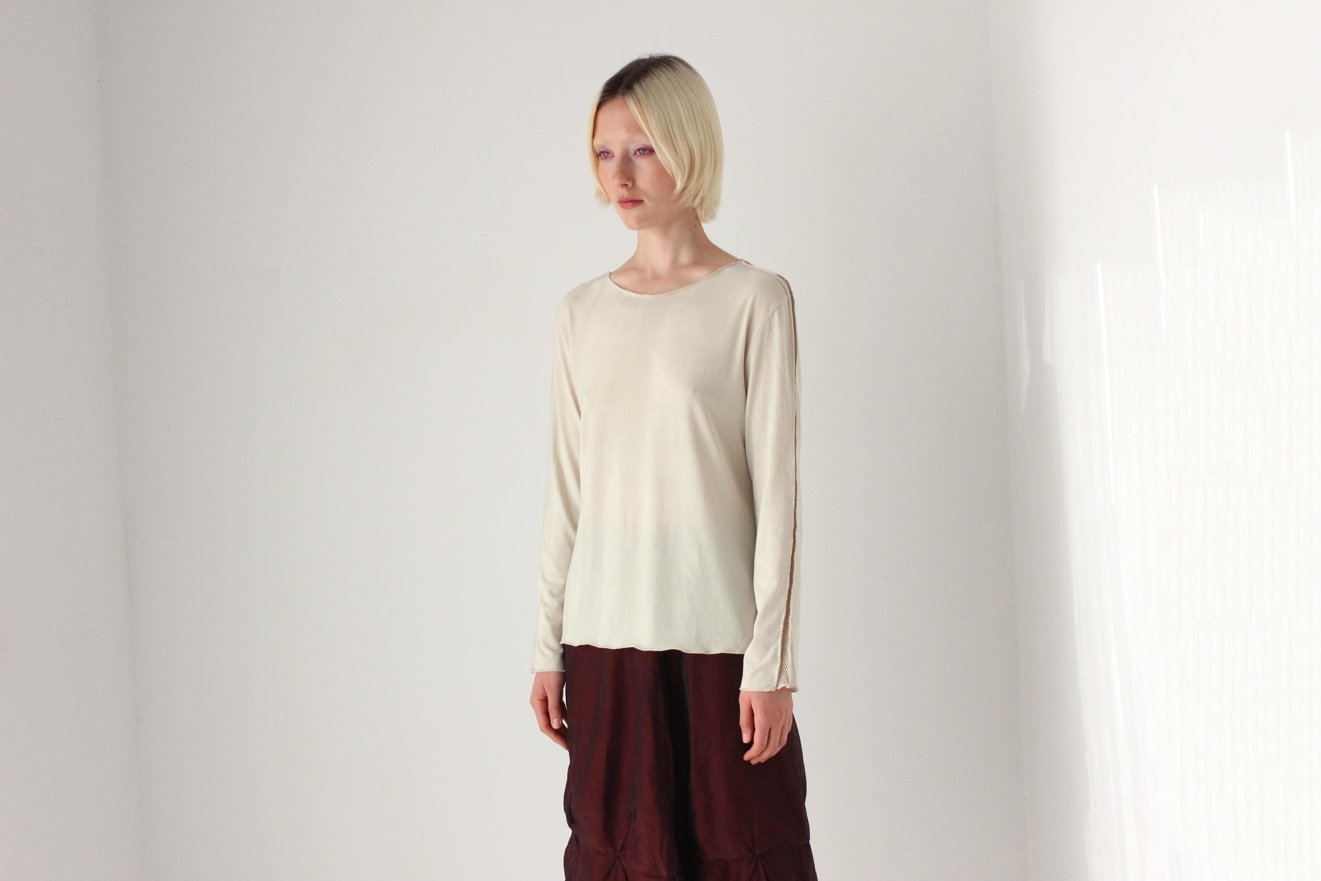 Minimal 90s Beige Jersey Long Sleeve Top w/ Fishnet Mesh Inserts