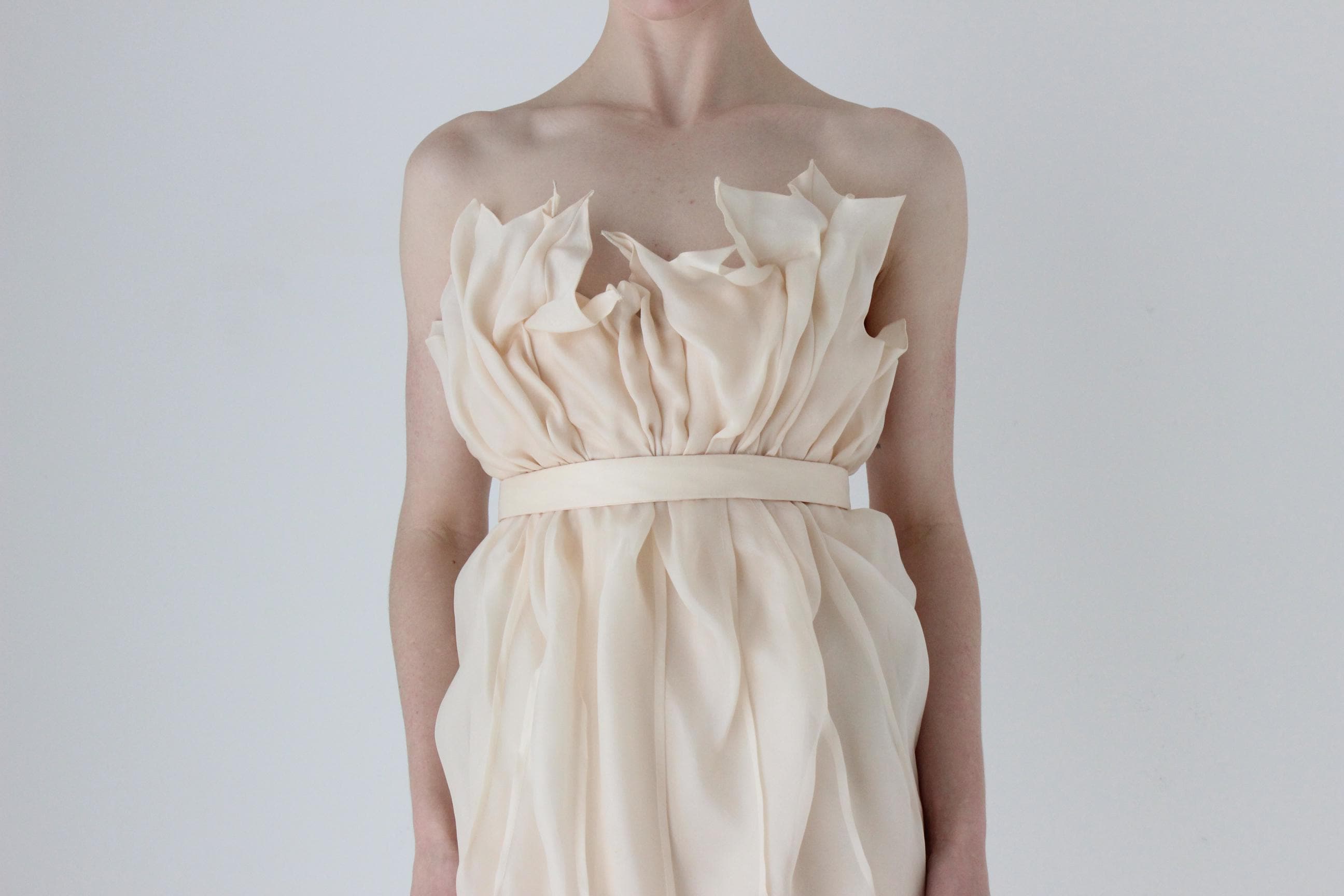 2000s Jill Stuart Sculptural Silk Organza Bridal Blossom Mini