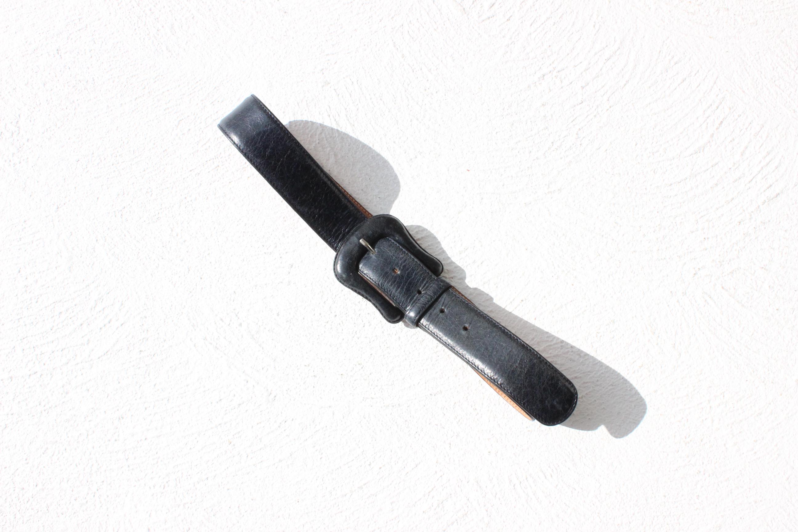 80s Italian Navy Leather Belt w/ Tonal Leather Buckle