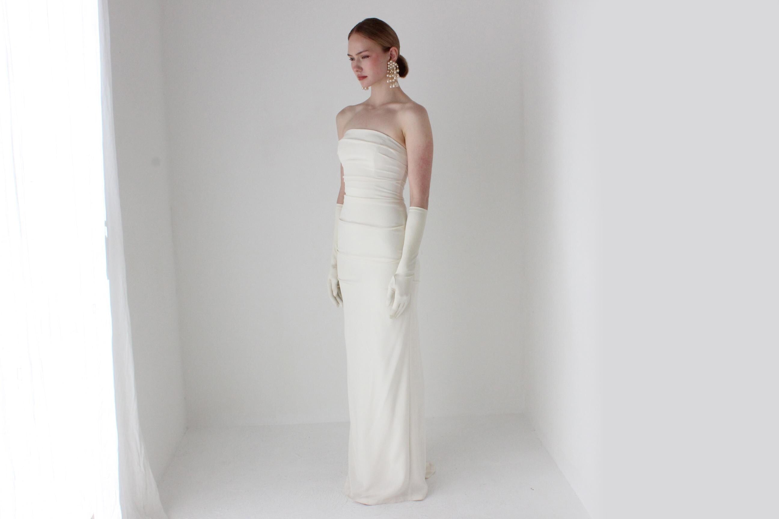 2000s Nicole Miller Strapless Silk Spandex Wedding Gown