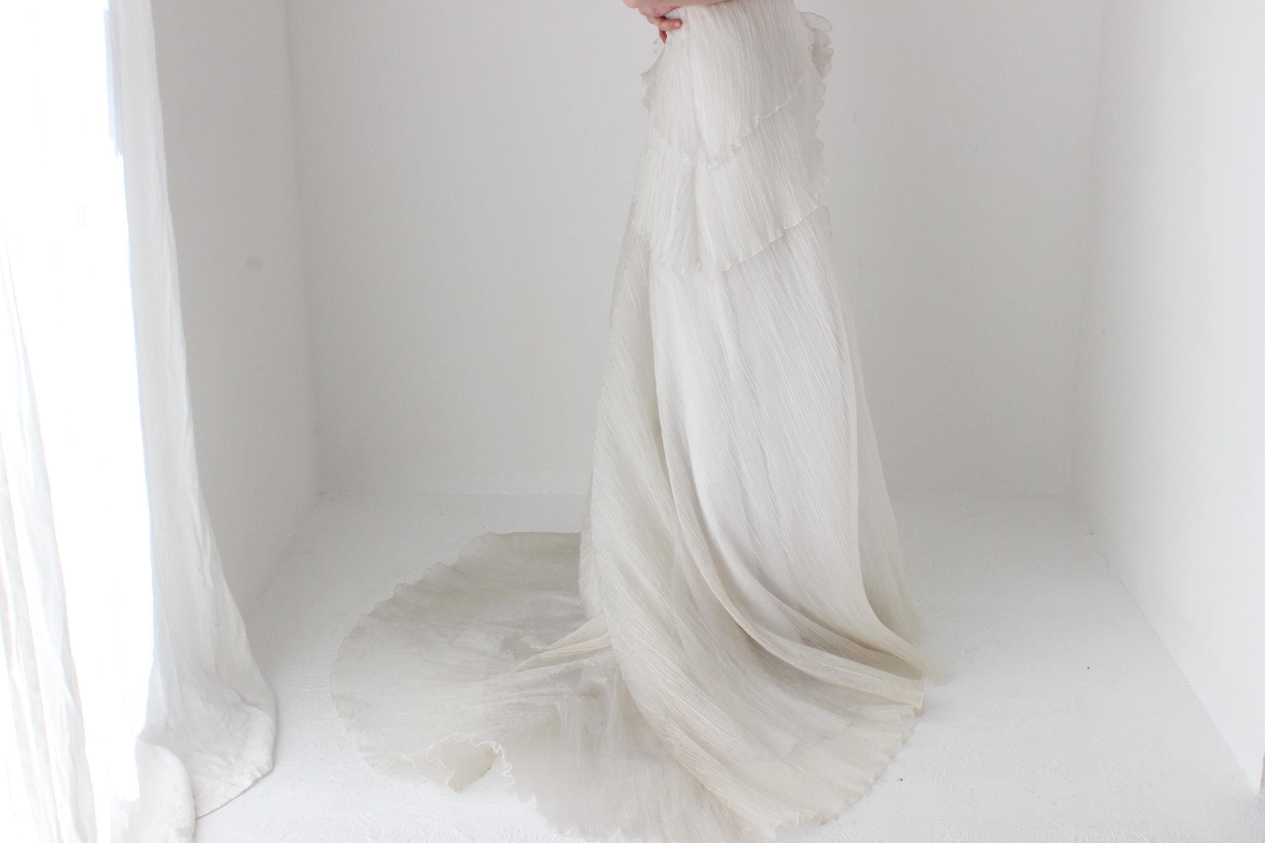 Avant Garde Vintage Iridescent Plisse Tiered Strapless Wedding Gown