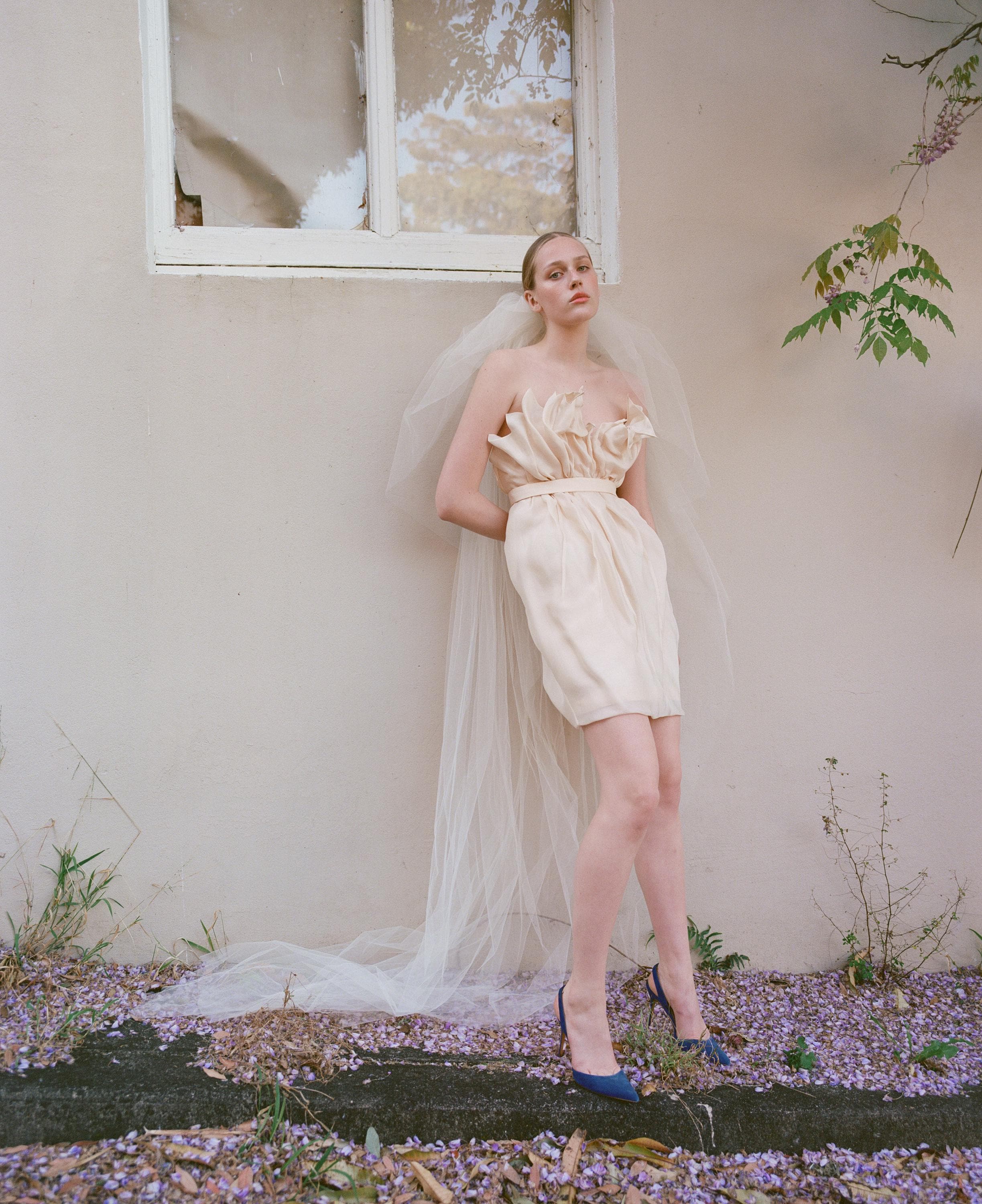 2000s Jill Stuart Sculptural Silk Organza Bridal Blossom Mini