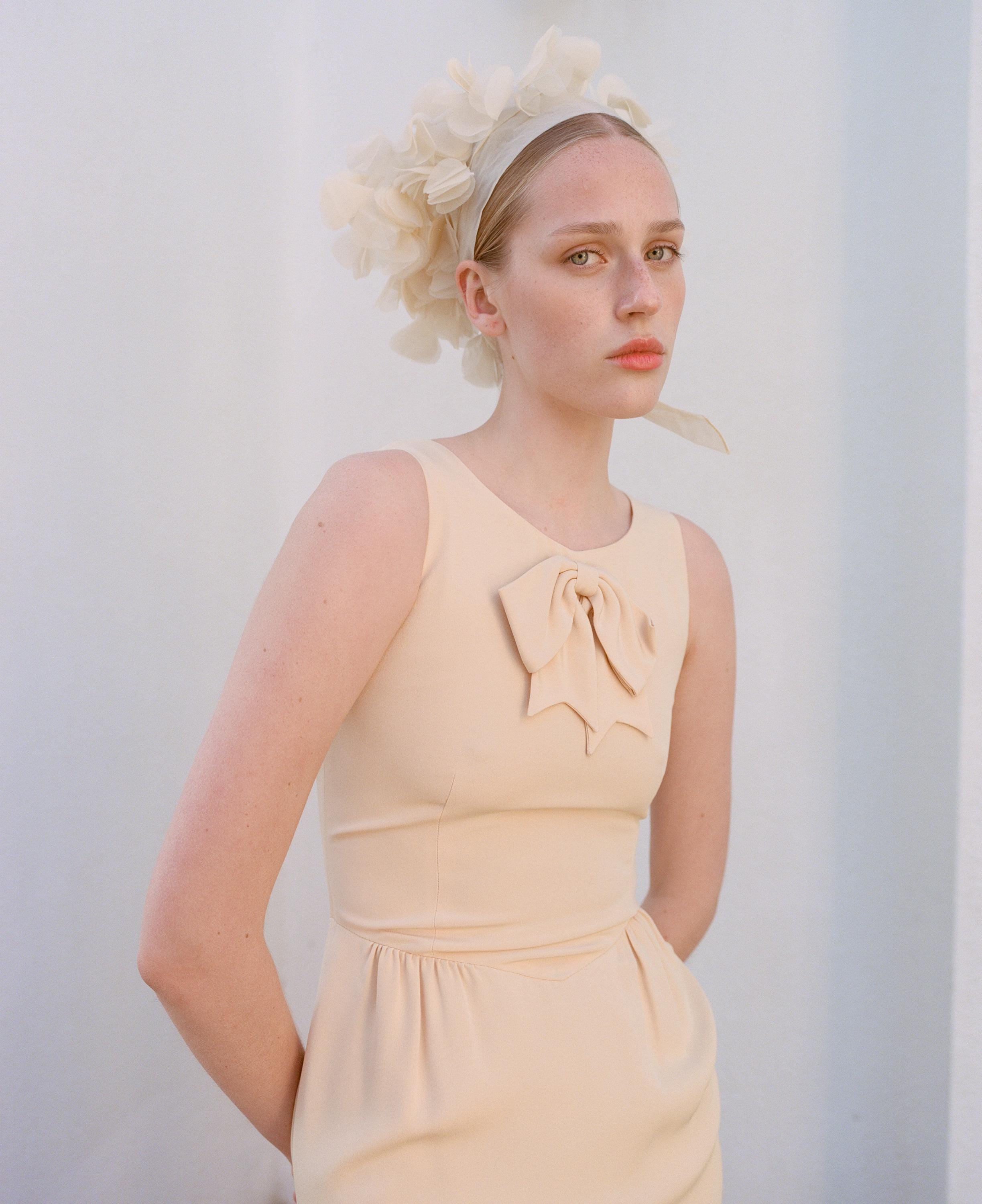 1960s Cream Organza 3D Petal Headscarf / Accessory