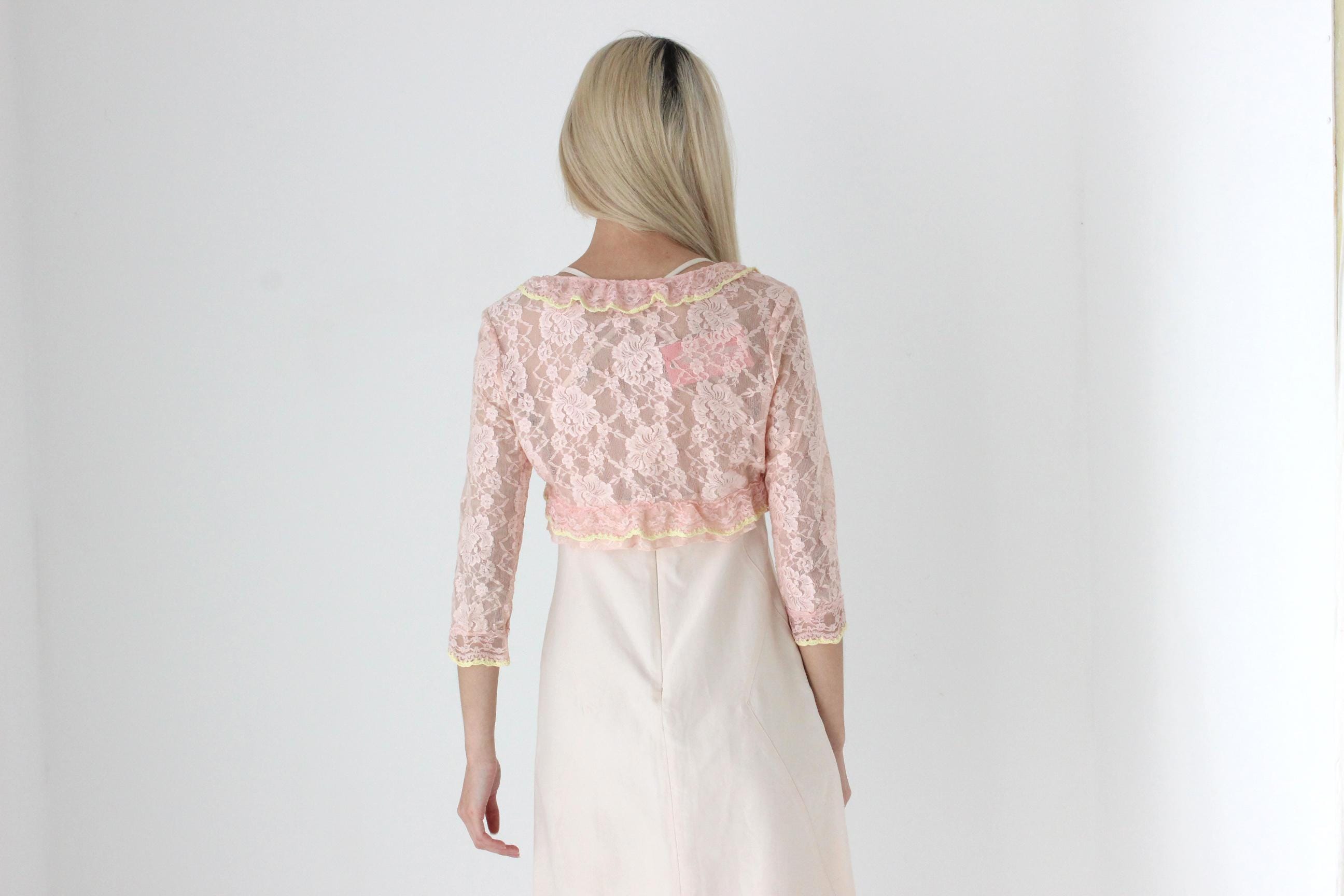 FUTURISM Y2K Pink Lace Fairy Ruffle Tie Front Crop