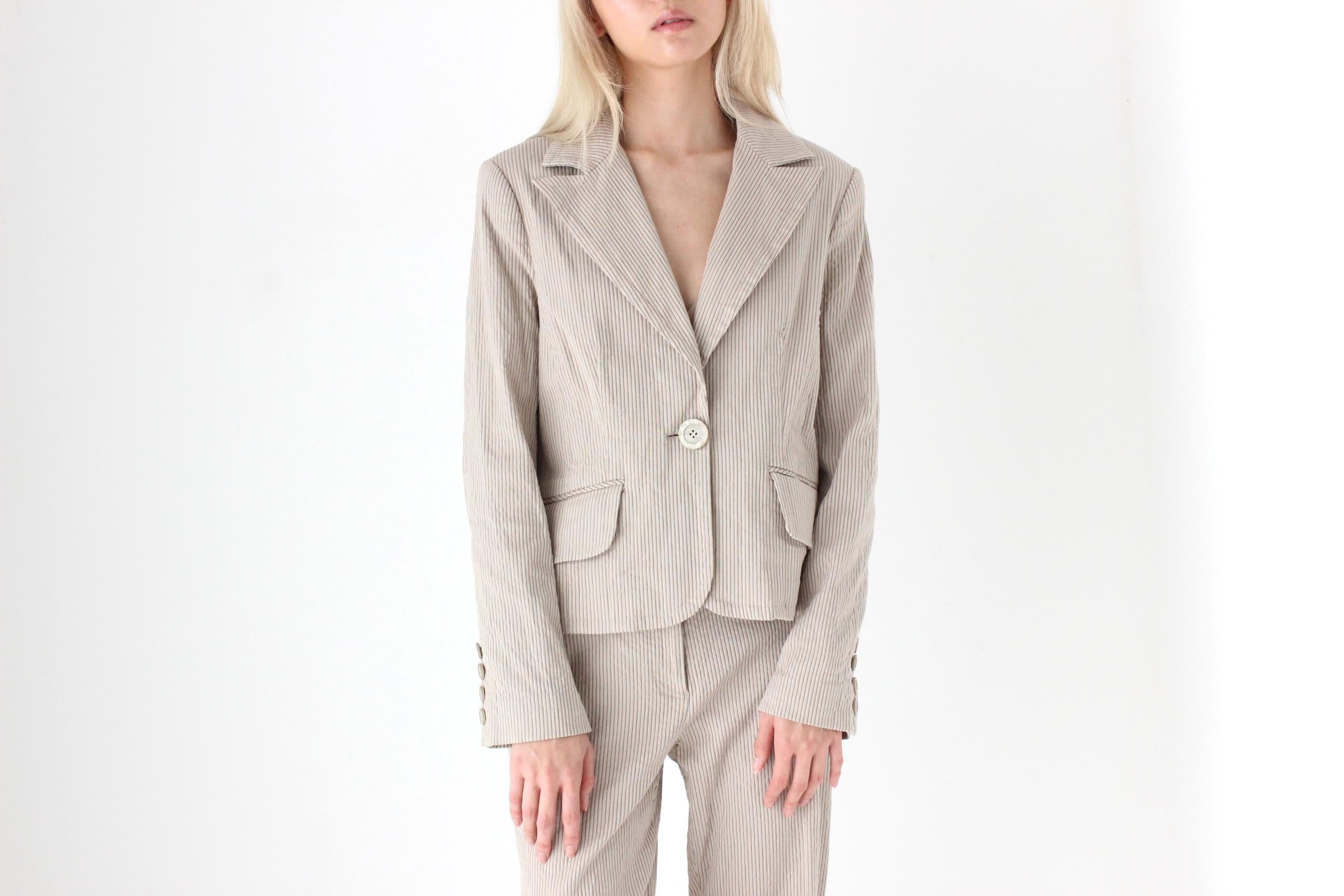 FUTURISM 90s Neutral Beige Ribbed Texture Two Piece Pant Suit