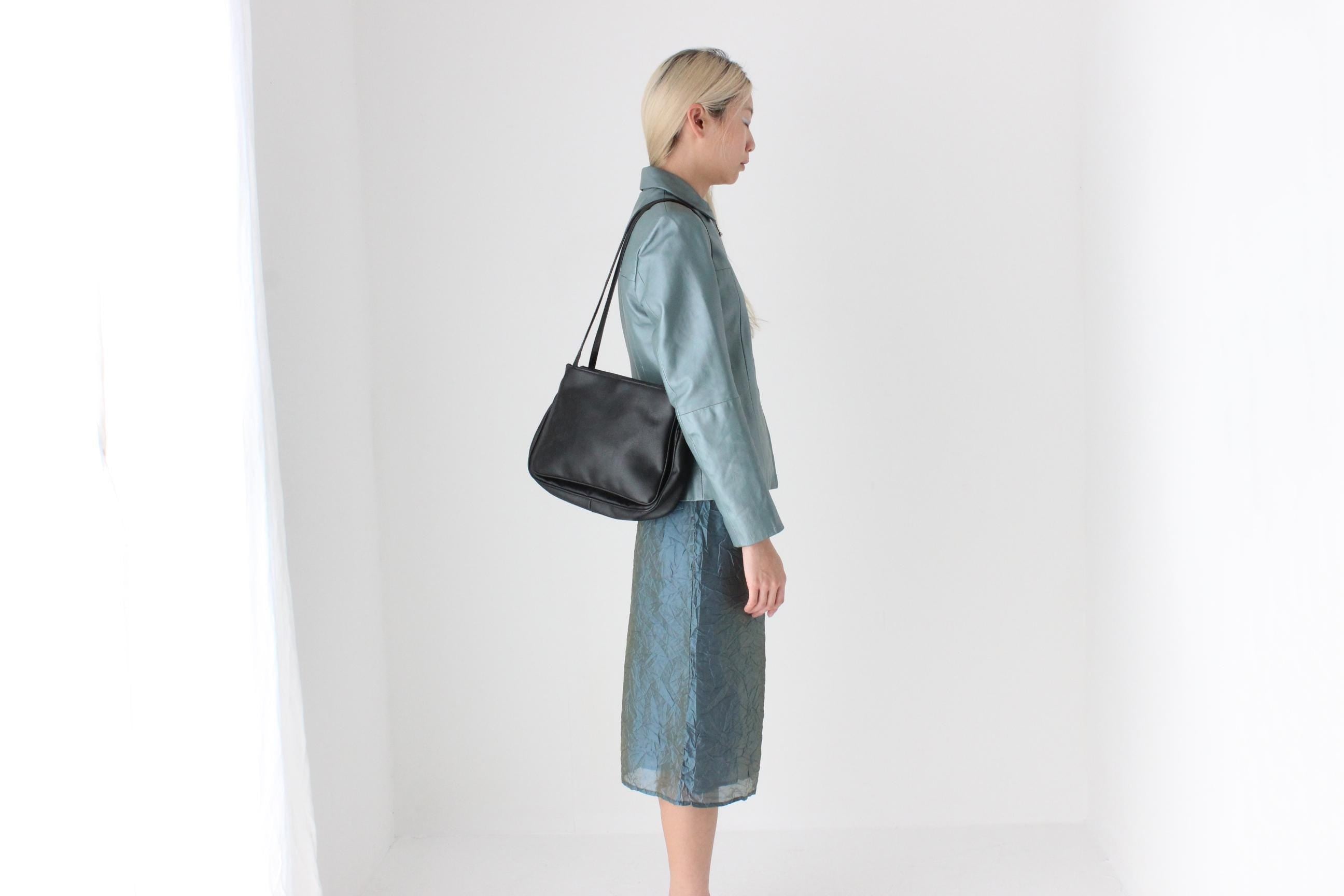FUTURISM 90s Clean & Minimal Day Bag