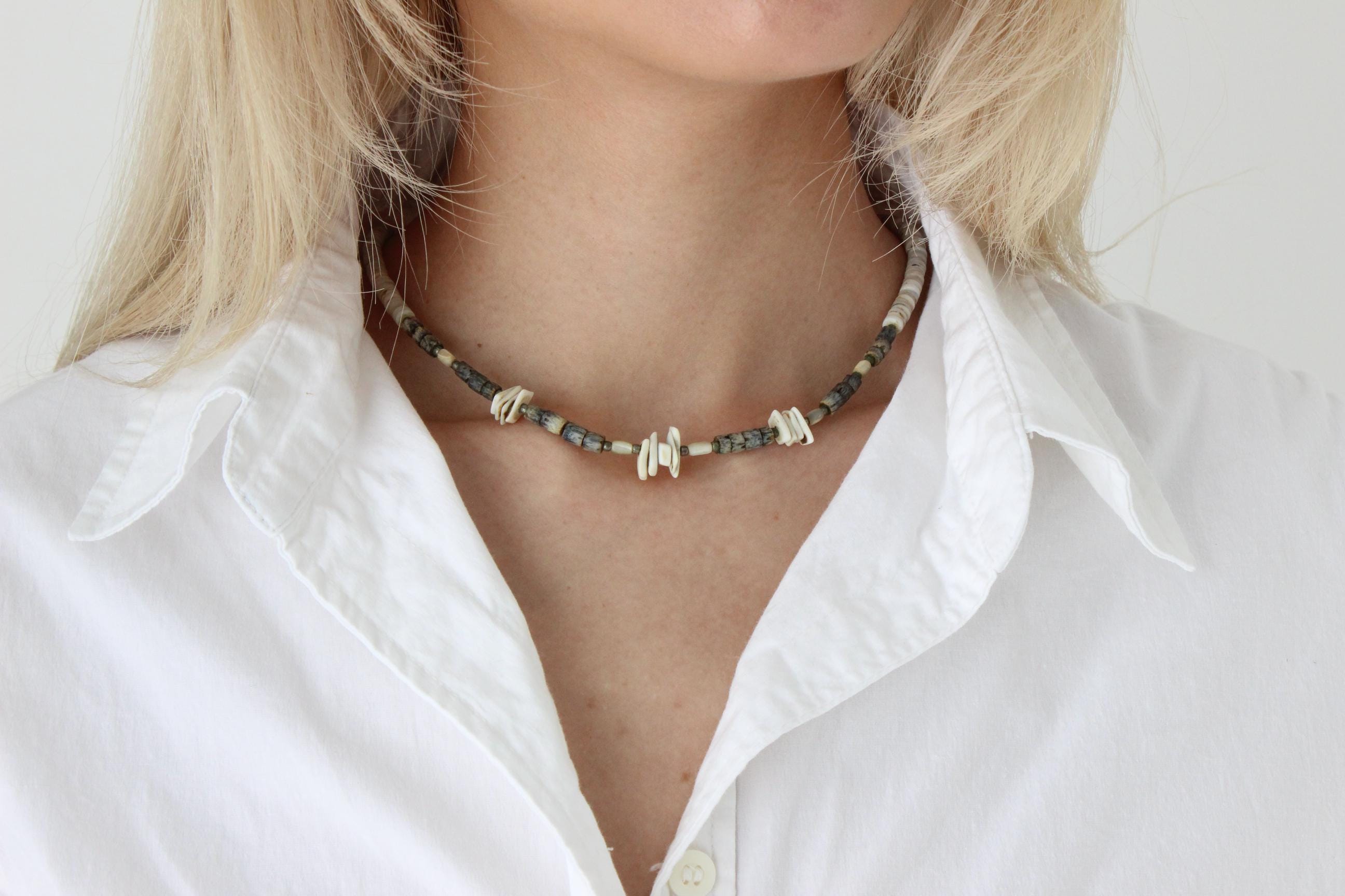 FUTURISM 90s Puka Shell Necklace
