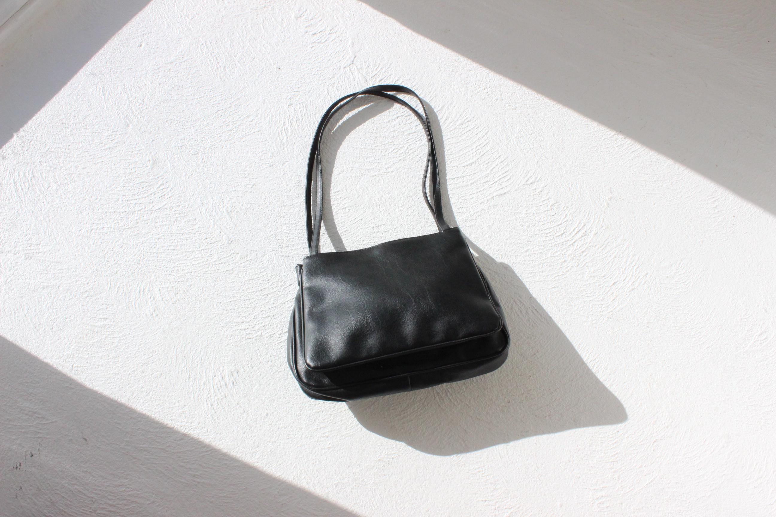 FUTURISM 90s Clean & Minimal Day Bag