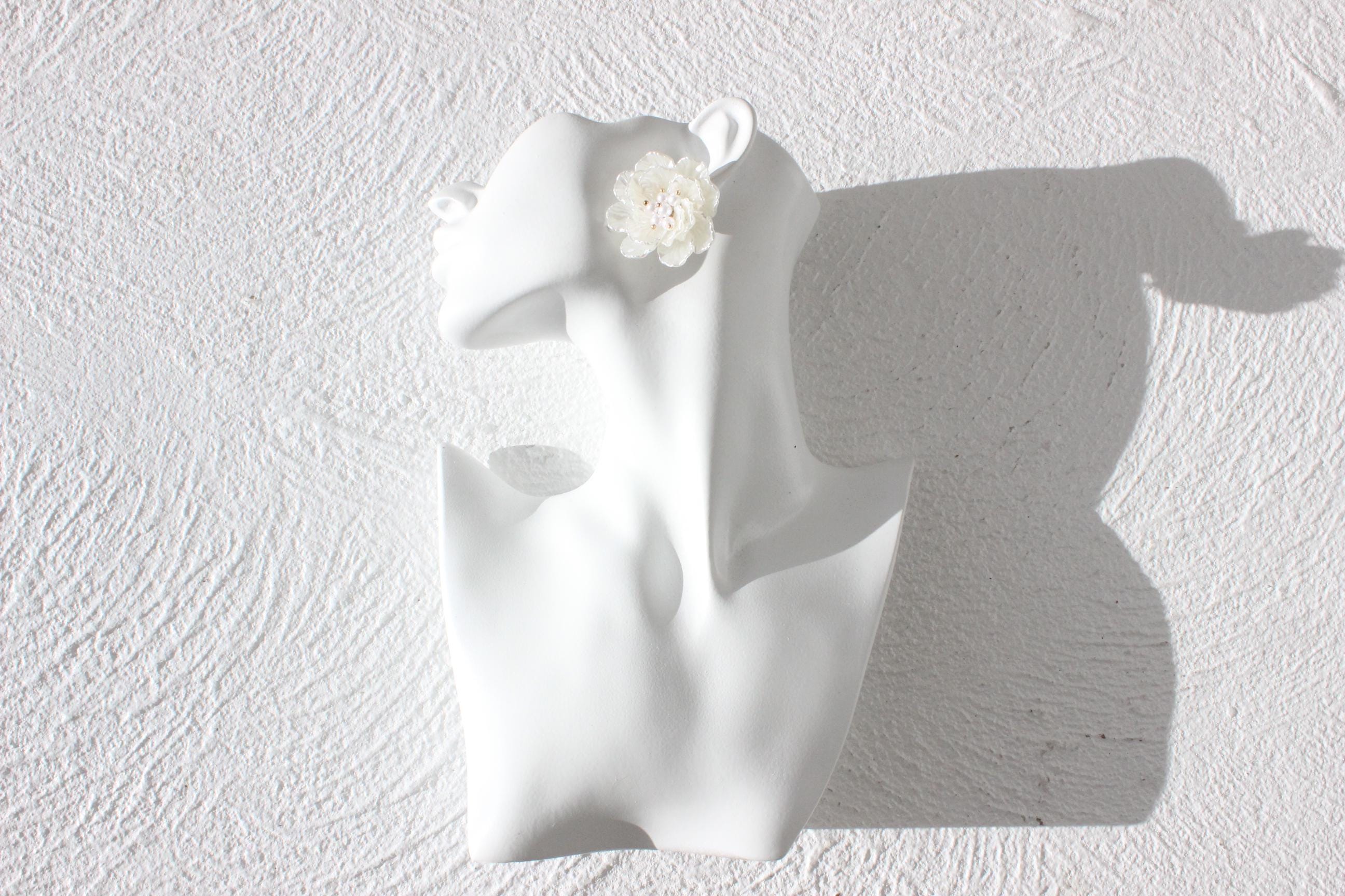 Modern 3D Resin & Pearl Flower Earrings