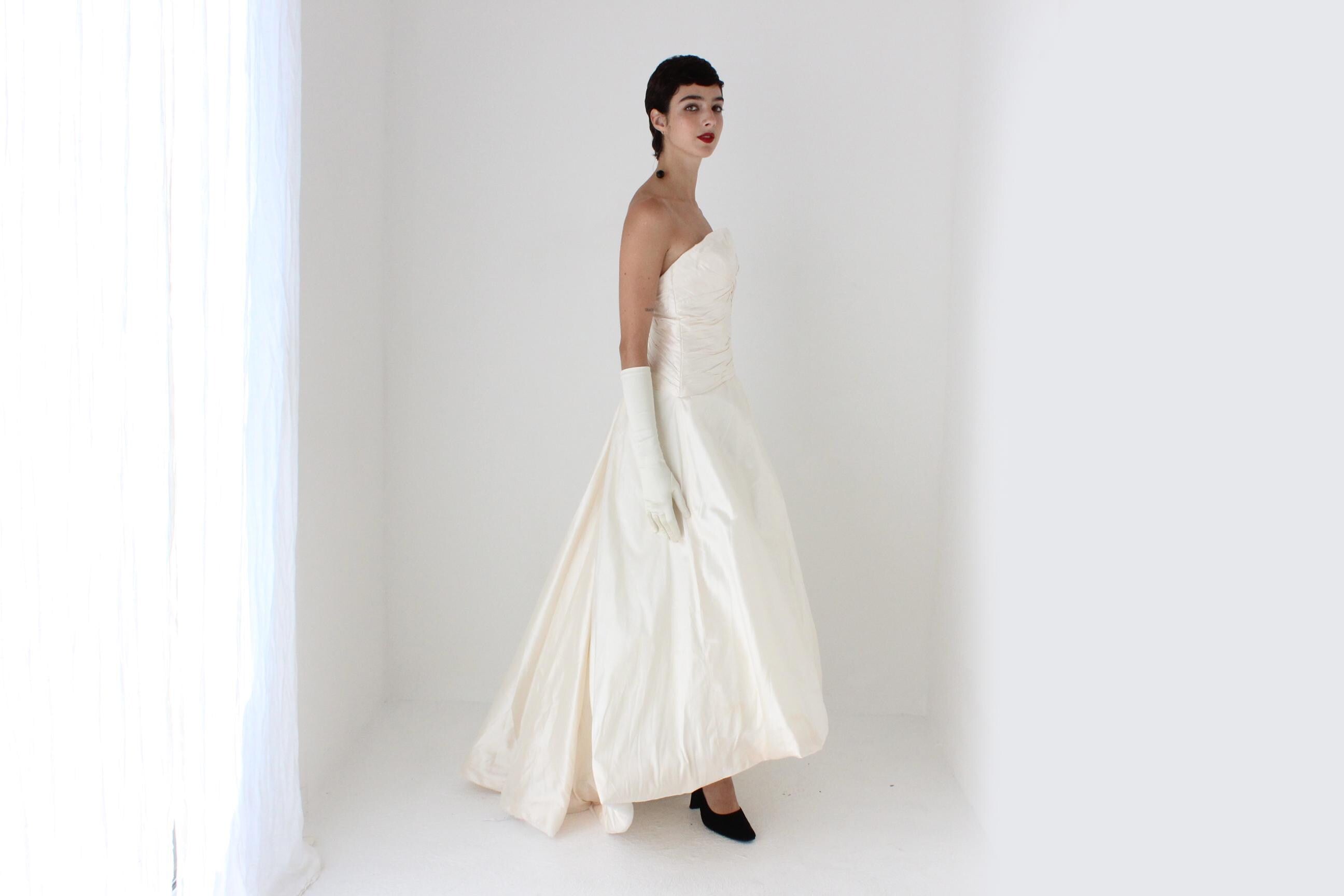 2000s Customised Silk Taffeta Strapless Drop Waist / Bubble Hem Gown