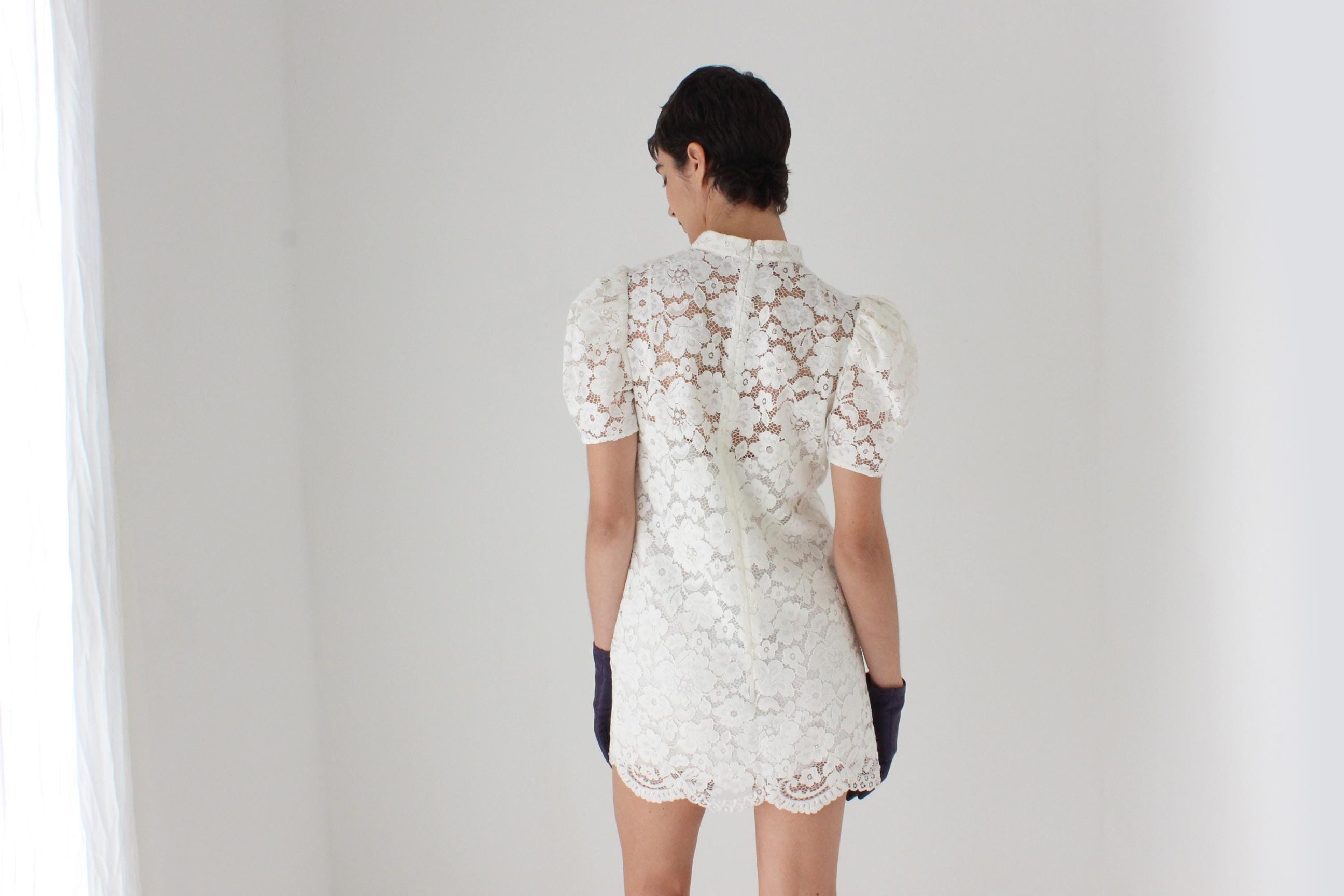 Marc Jacobs Scalloped Lace Puff Mini
