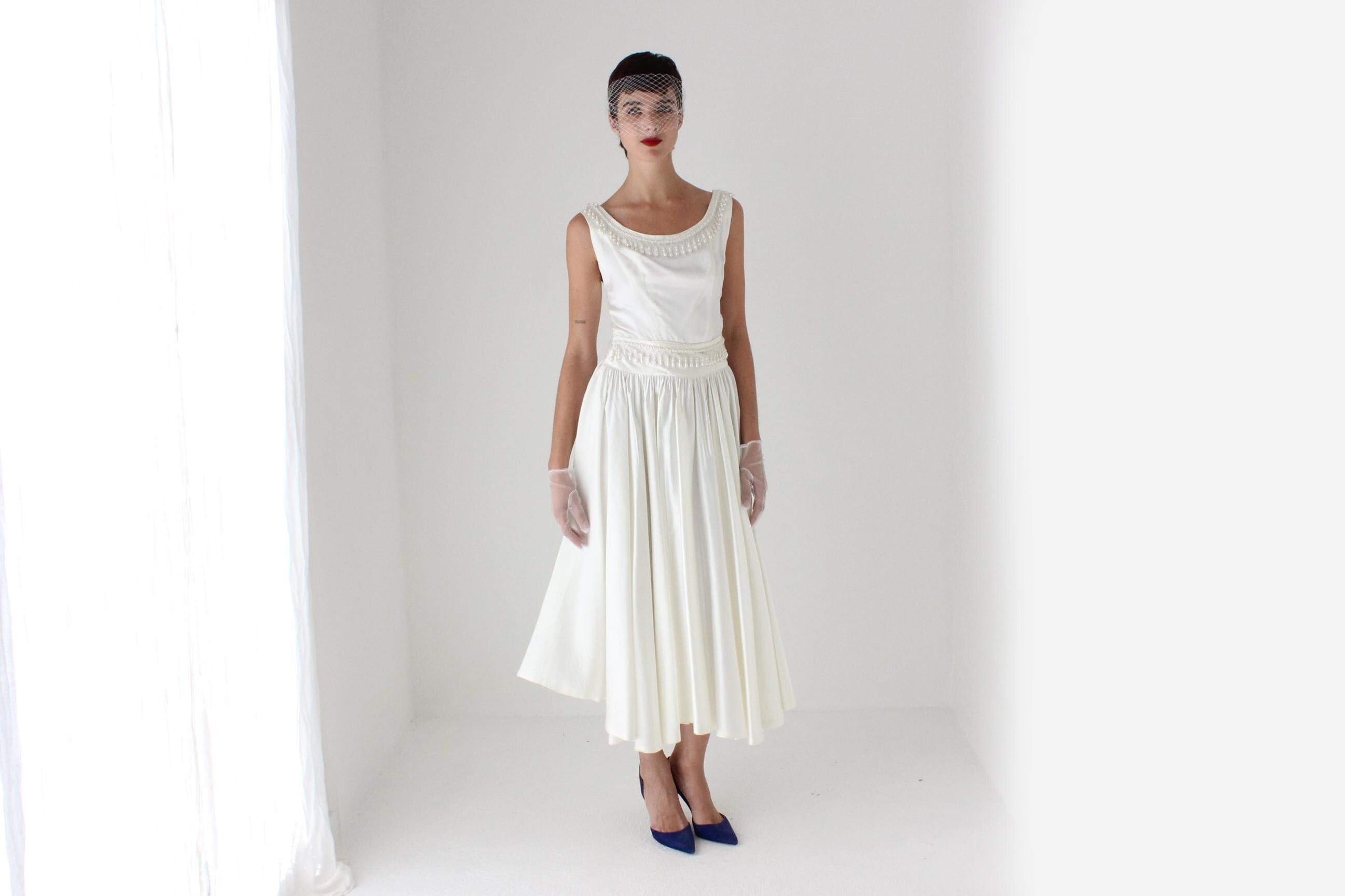 80s Does 50s Satin Full Circle Skirt Dress w/ Pearls