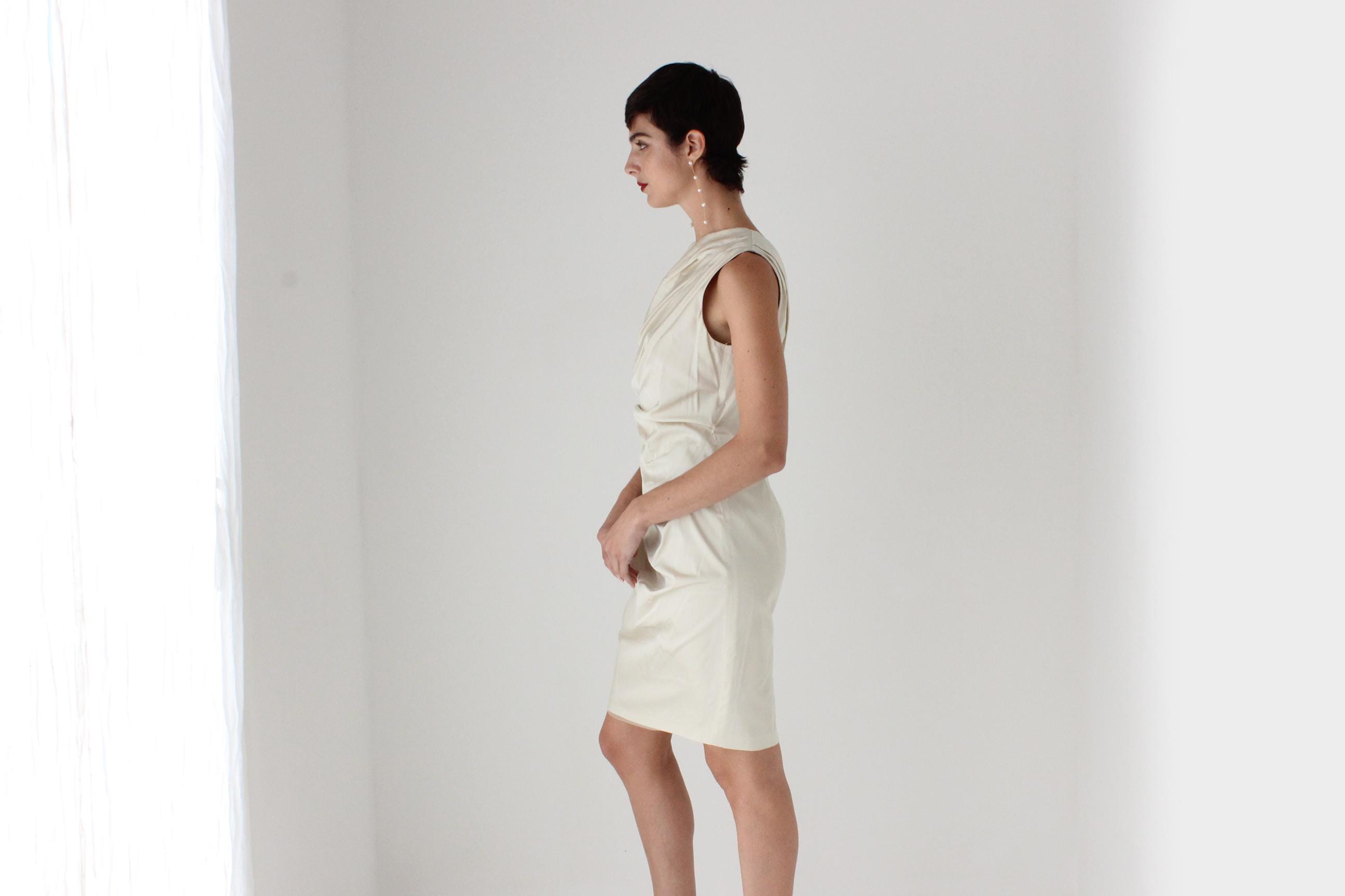 2000s VERA WANG Textural Gathered Neutral Mini