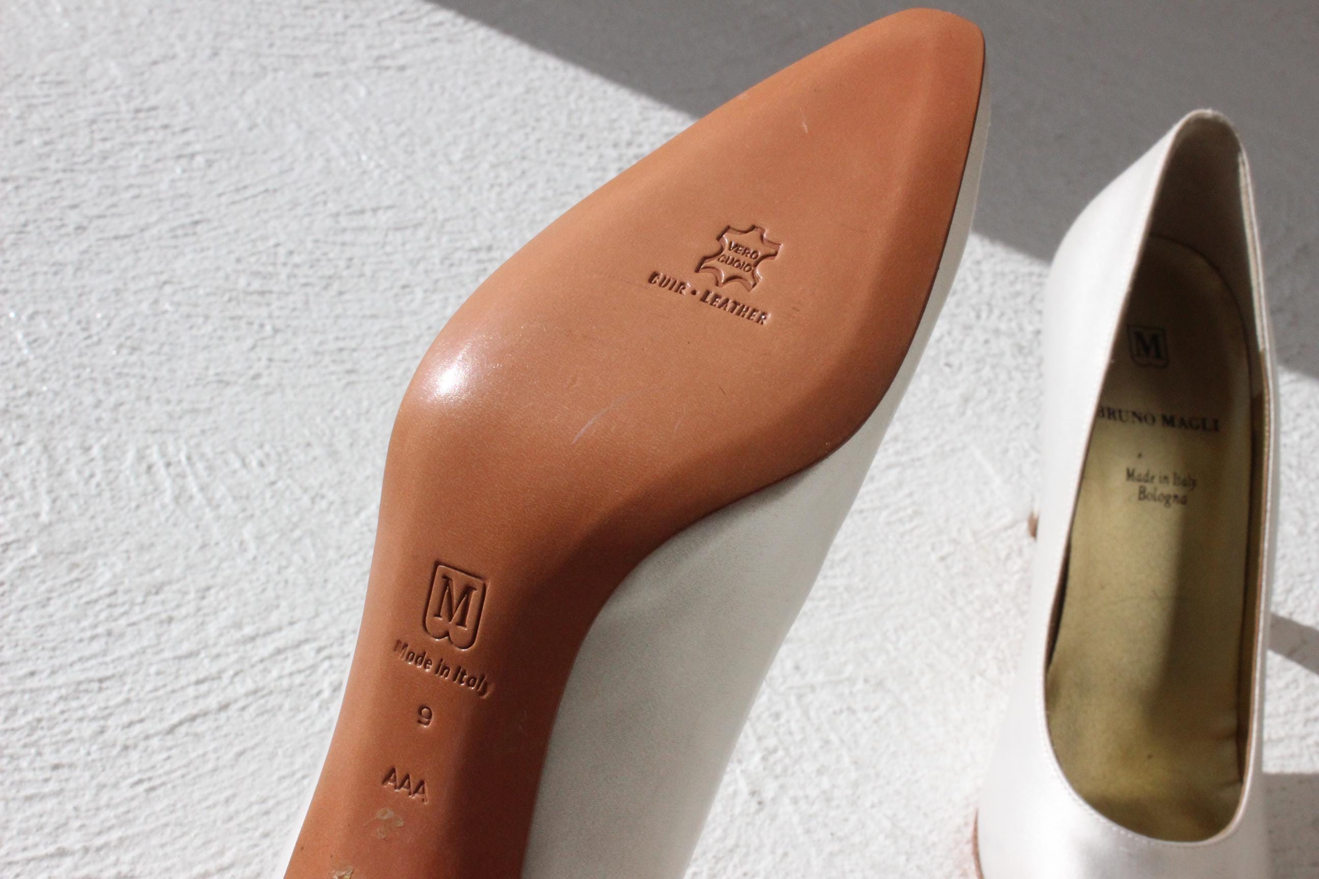 90s Bruno Magli Ivory Satin Bridal Pumps - Euro 38