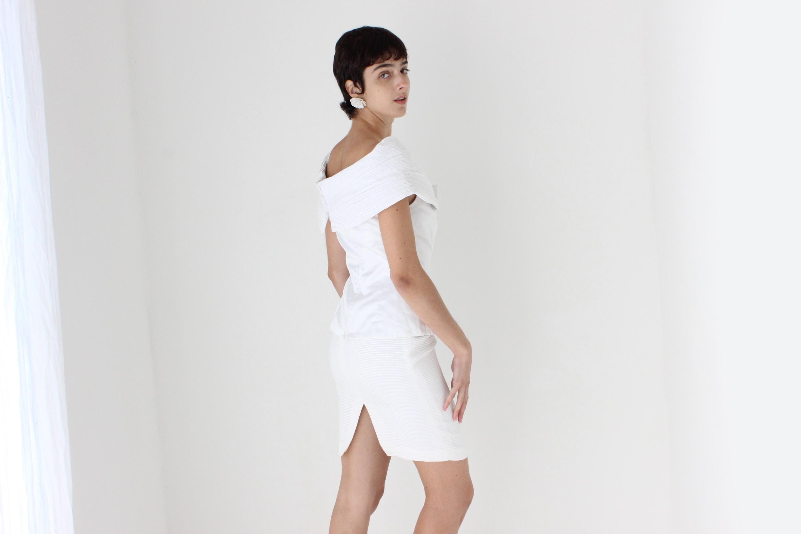 80s Teena Varigos Plisse Off Shoulder Bridal Rosette Top